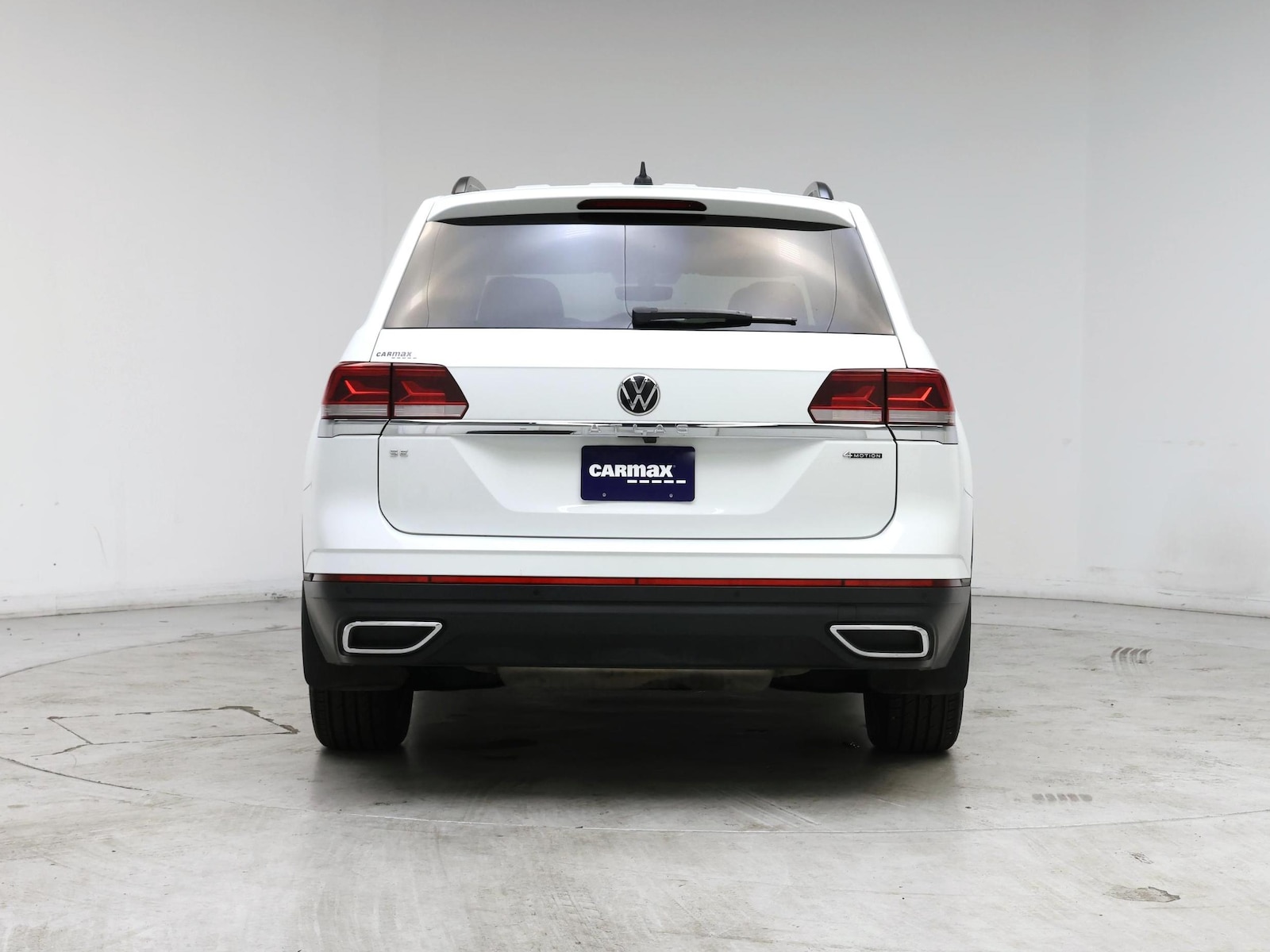 2023 Volkswagen Atlas SE w/Tech - Photo 7