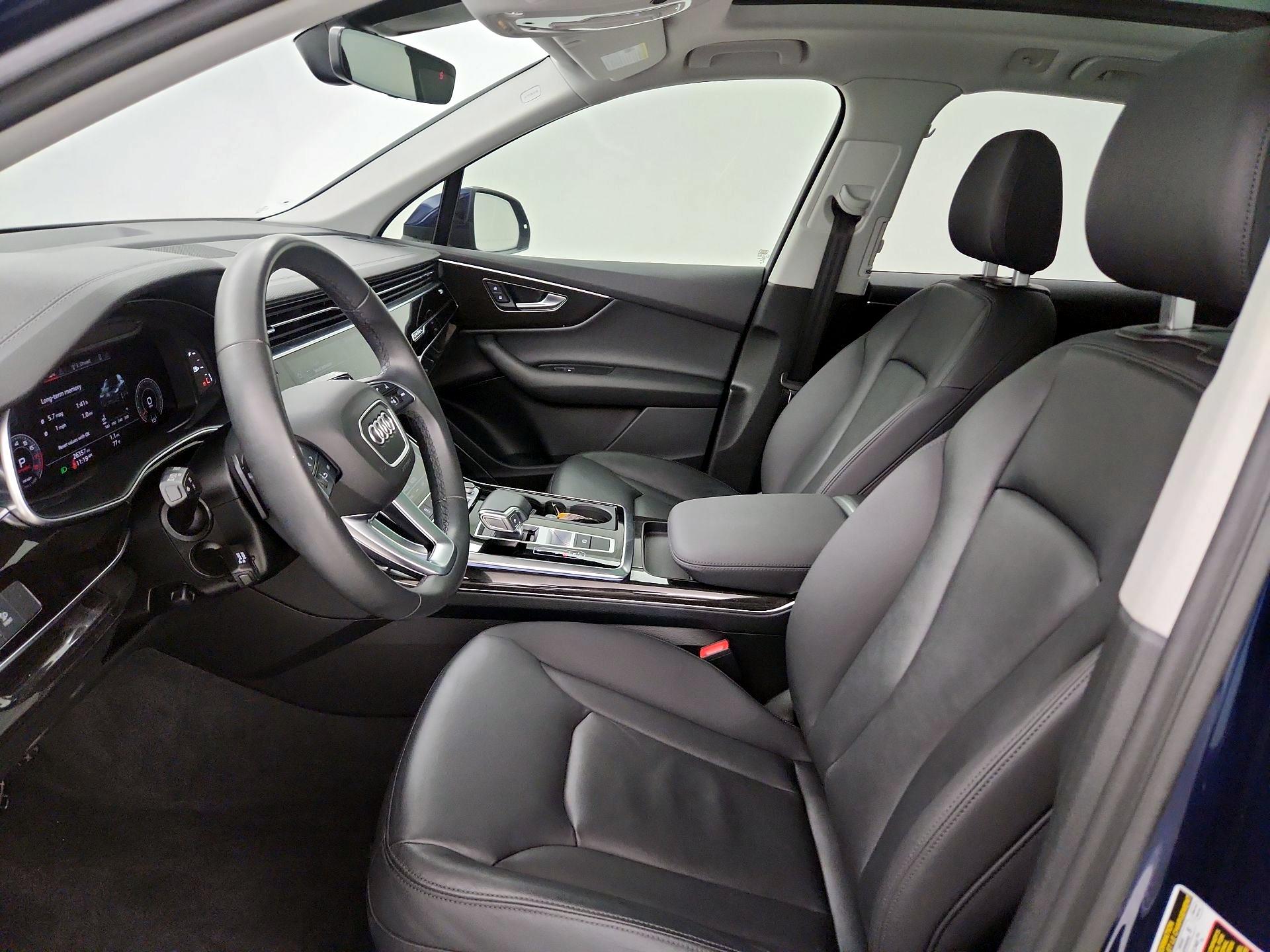 Thumbnail: 2023 Audi Q7 - 9