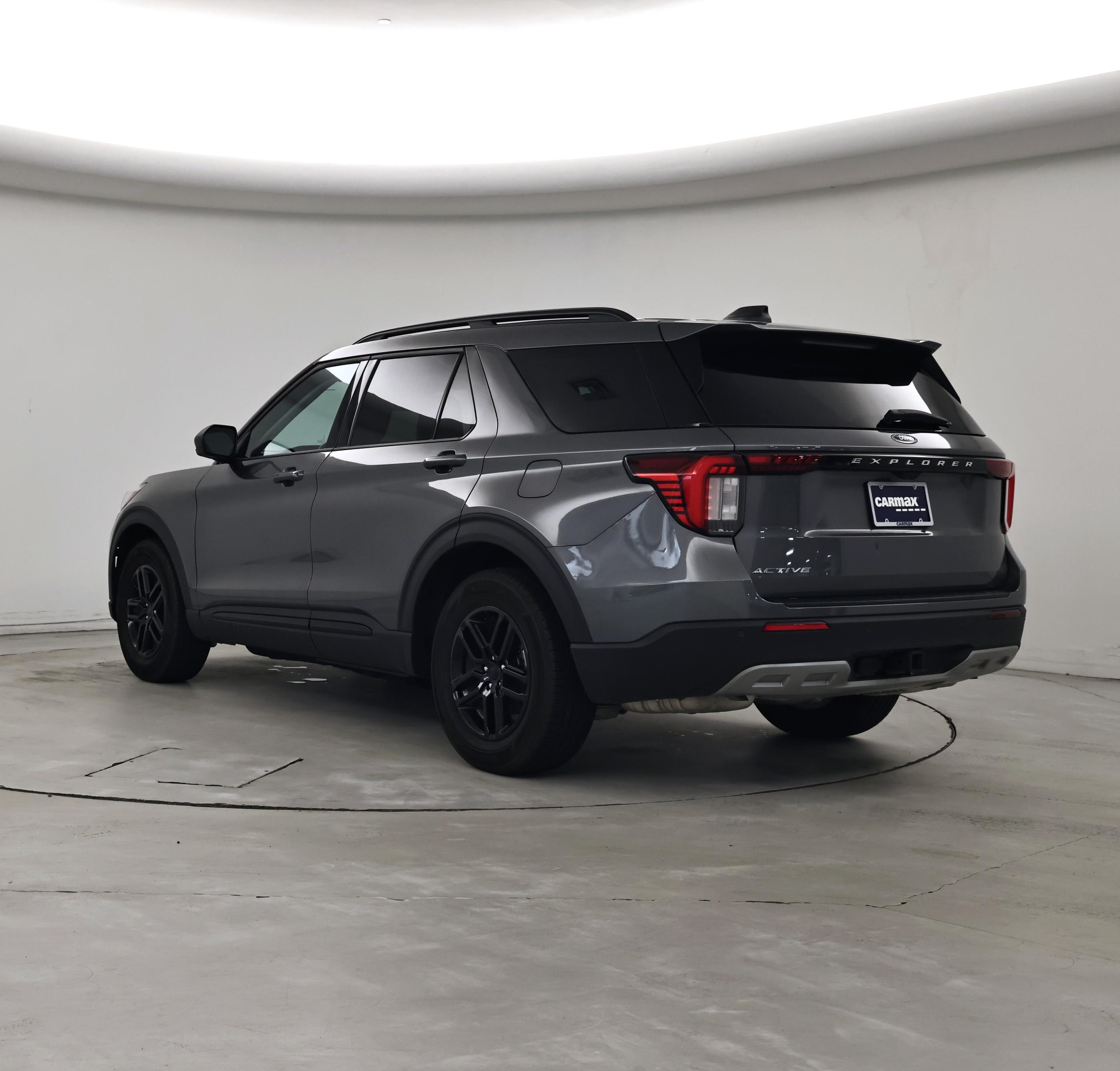 Thumbnail: 2026 Ford Explorer - 2