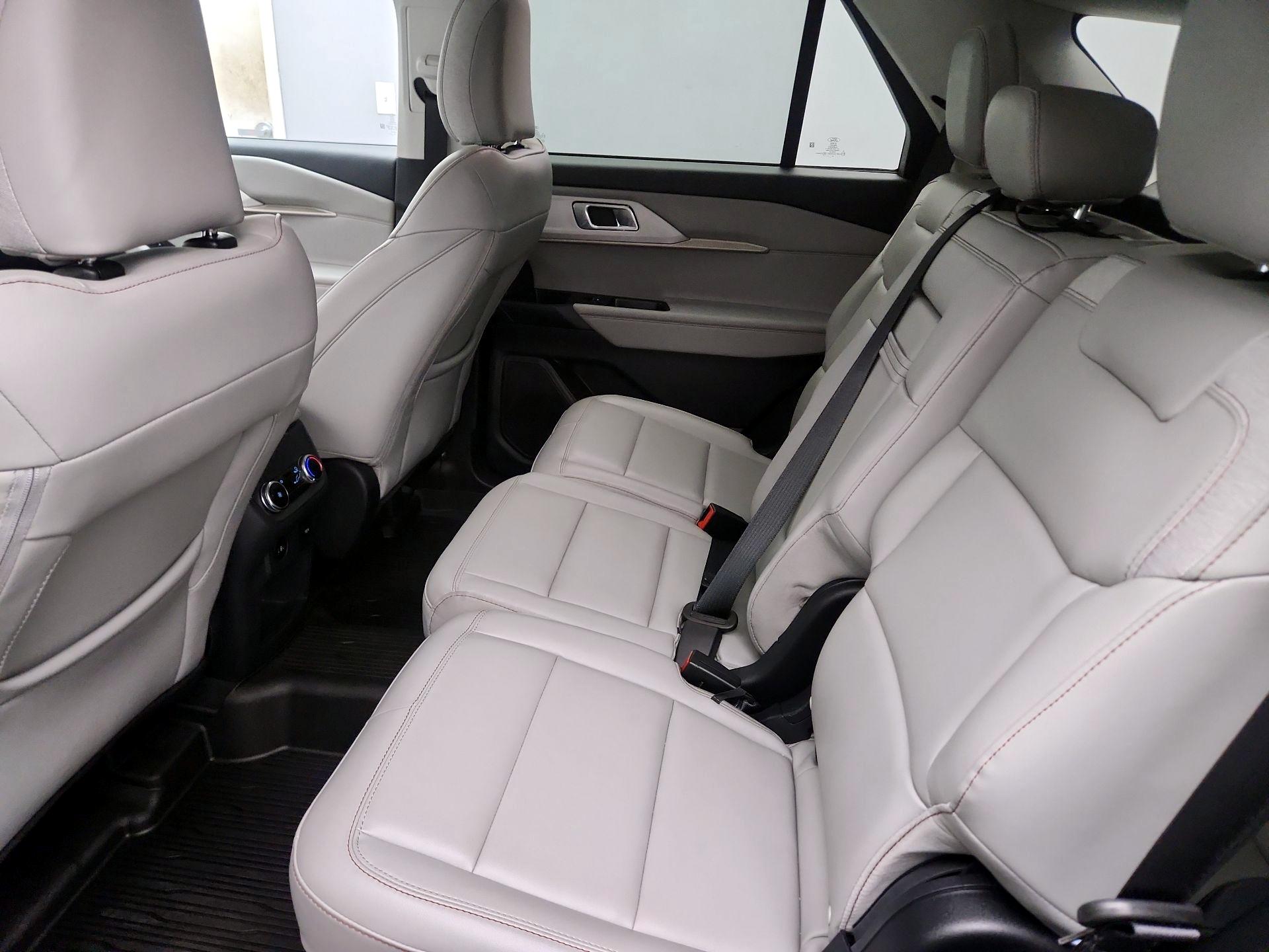Thumbnail: 2026 Ford Explorer - 19