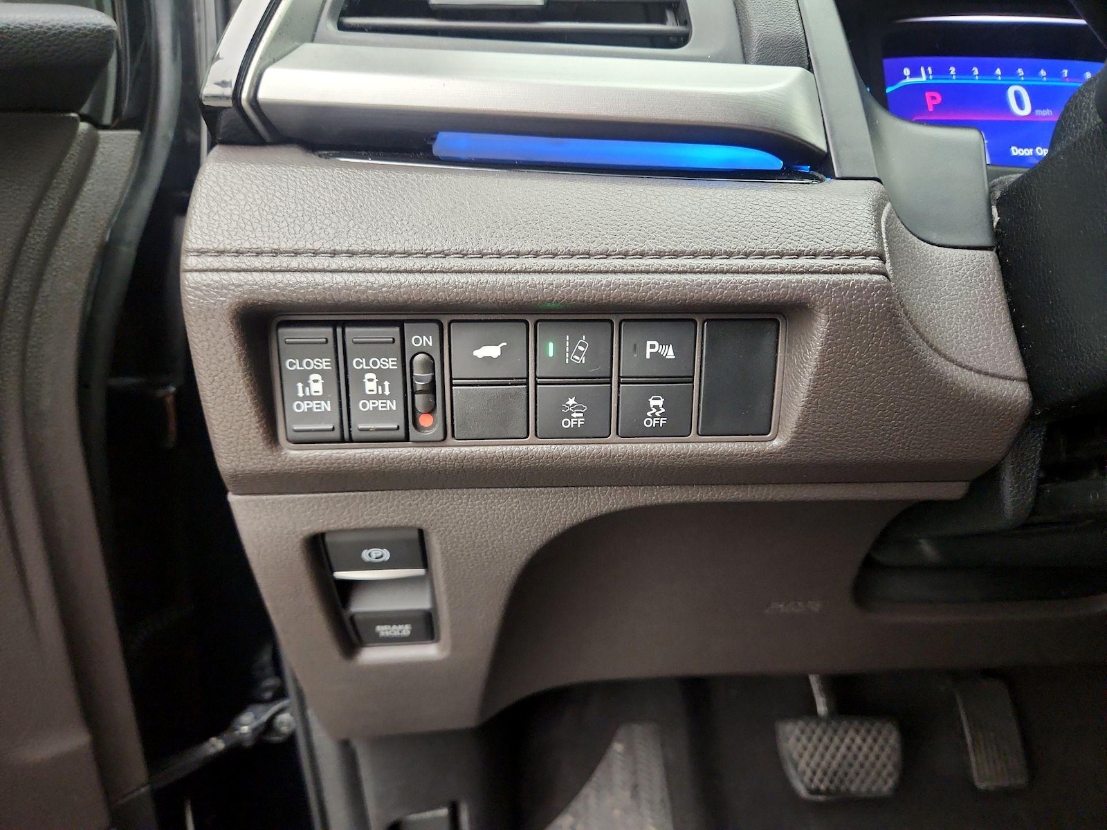 2018 Honda Odyssey Elite - Photo 14