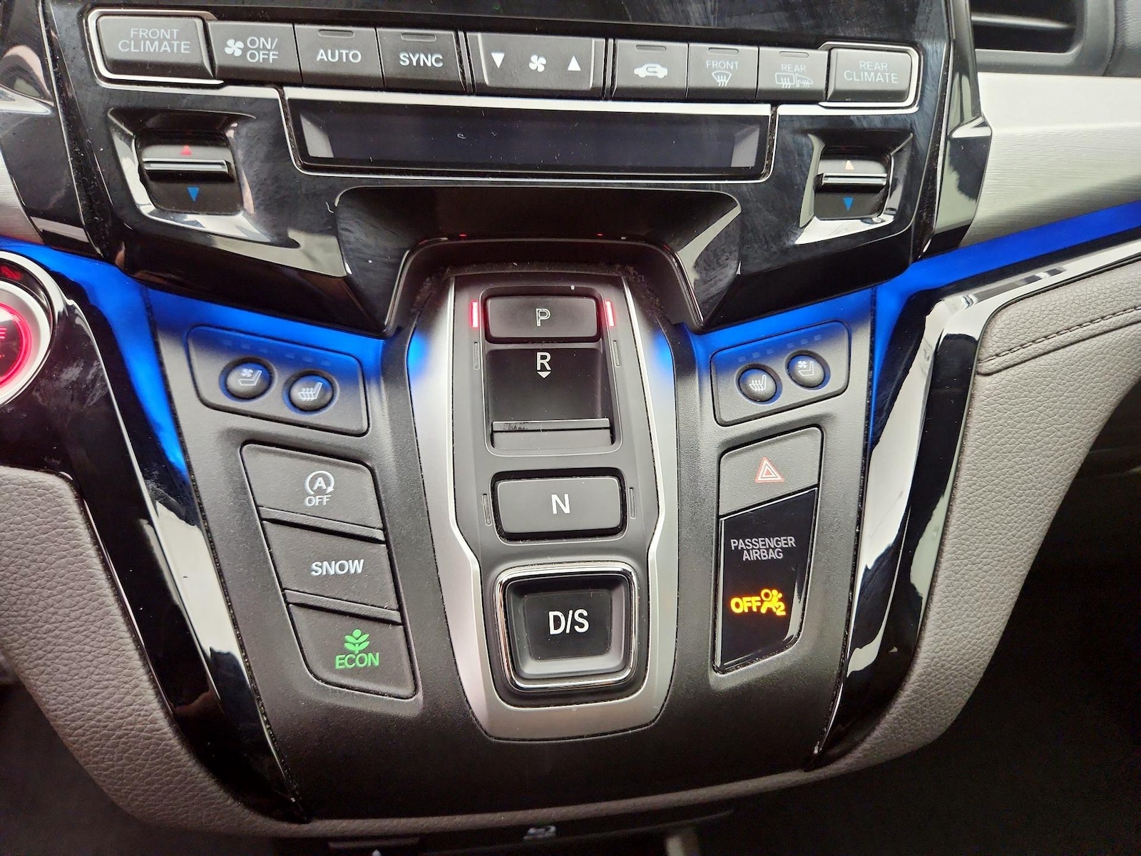 2018 Honda Odyssey Elite - Photo 18