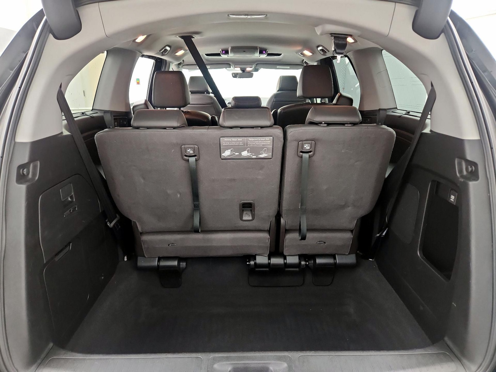 2018 Honda Odyssey Elite - Photo 22