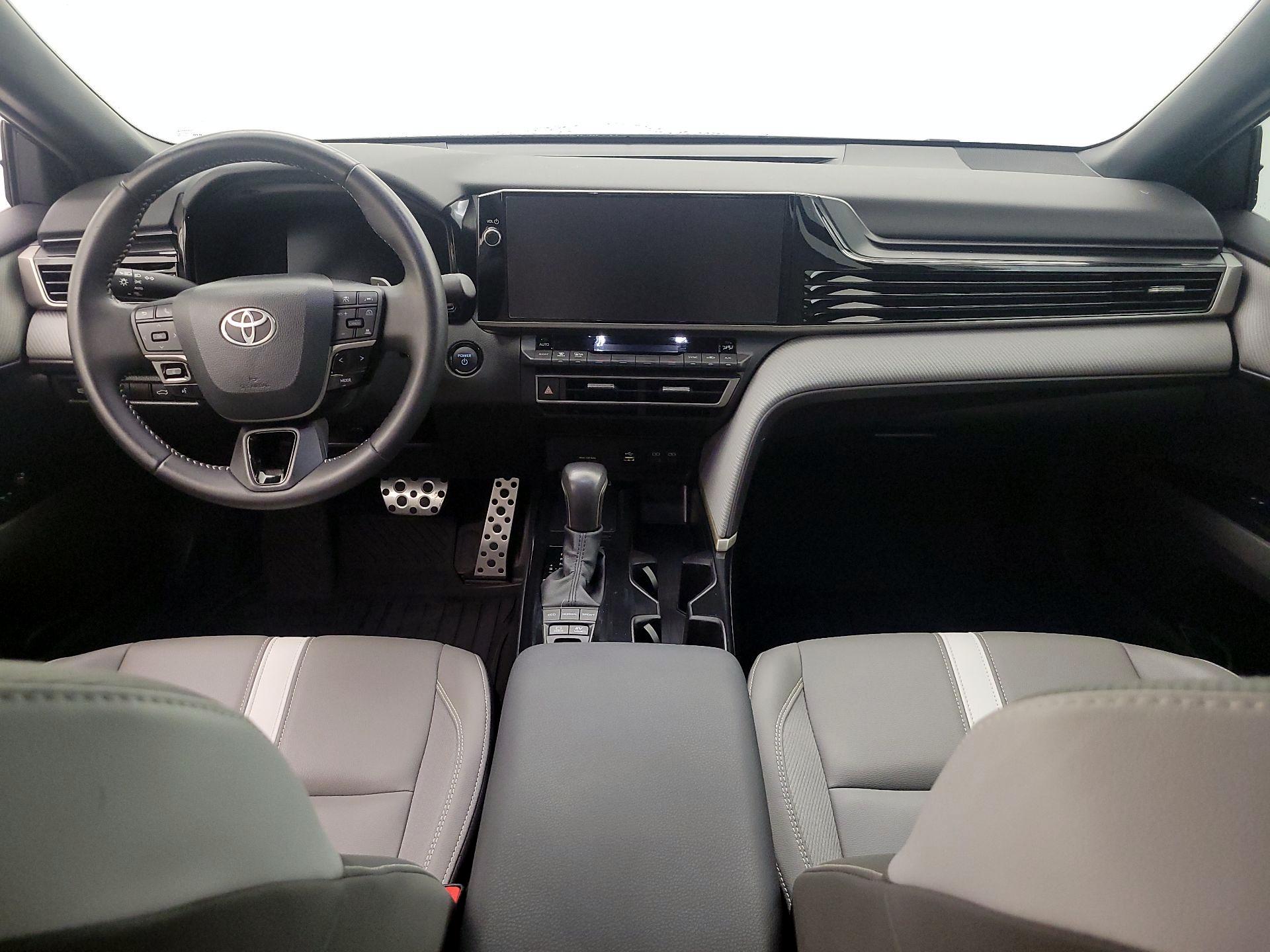 Thumbnail: 2025 Toyota Camry - 9