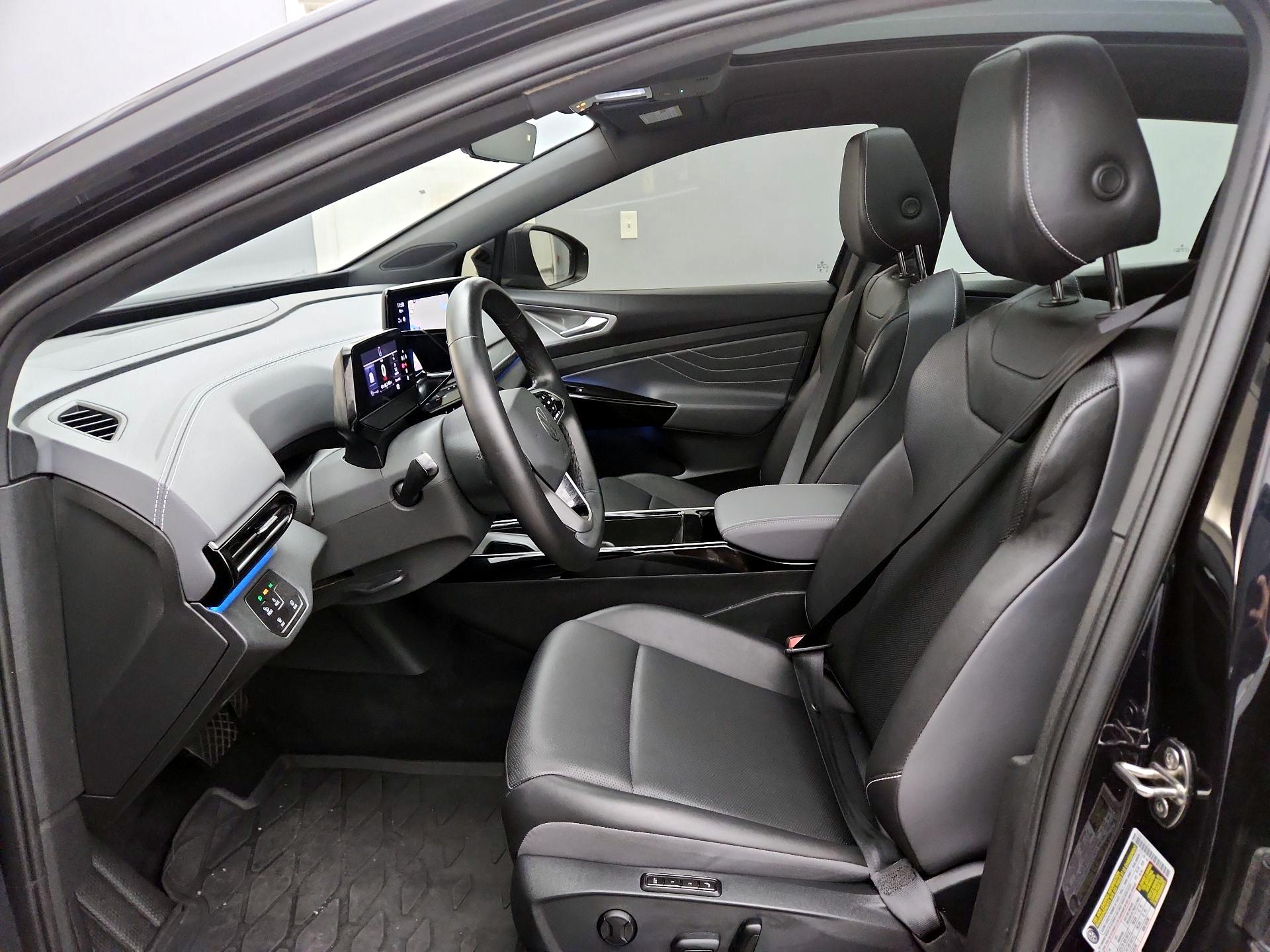 Thumbnail: 2023 Volkswagen ID.4 - 11