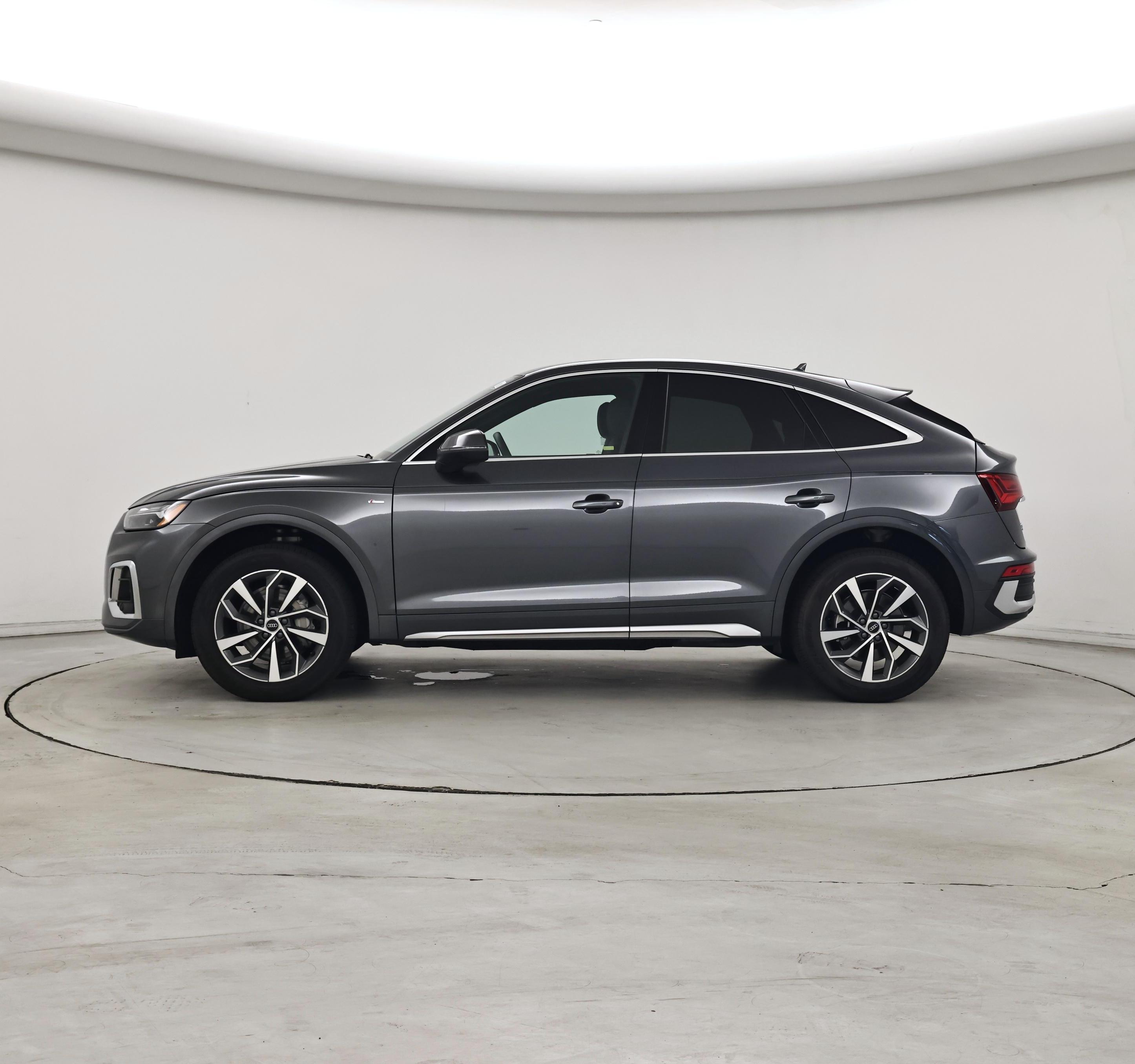 Thumbnail: 2023 Audi Q5 - 3