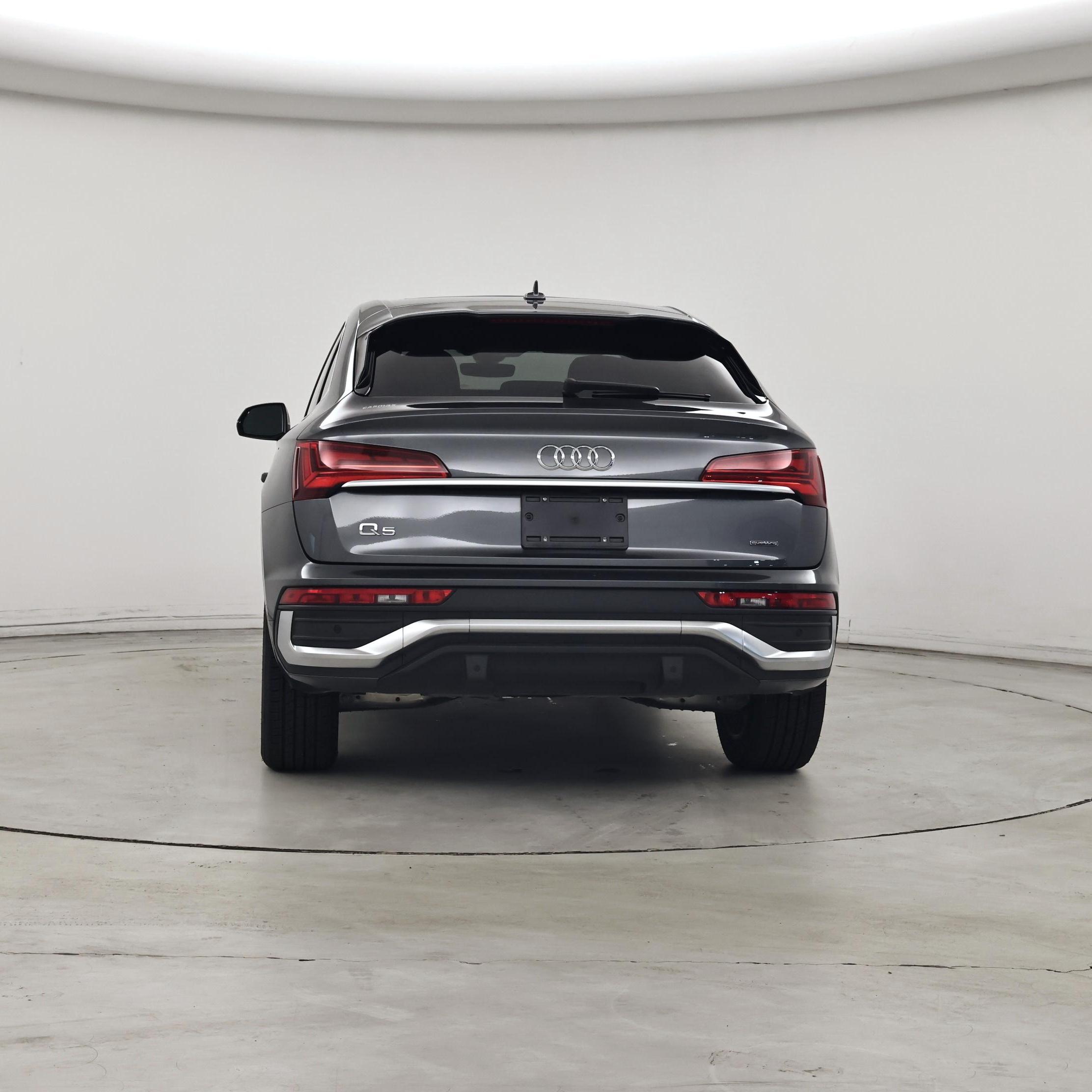 Thumbnail: 2023 Audi Q5 - 6
