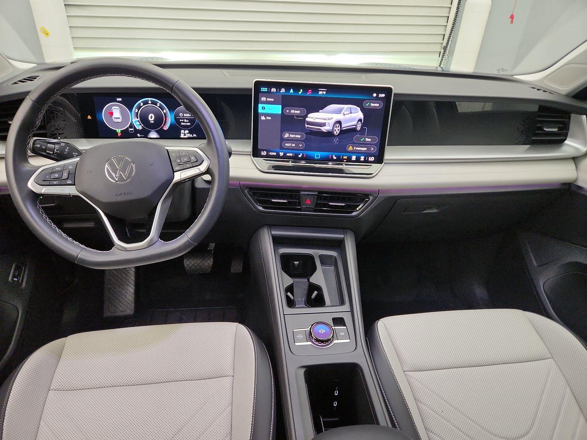 Thumbnail: 2025 Volkswagen Tiguan - 9