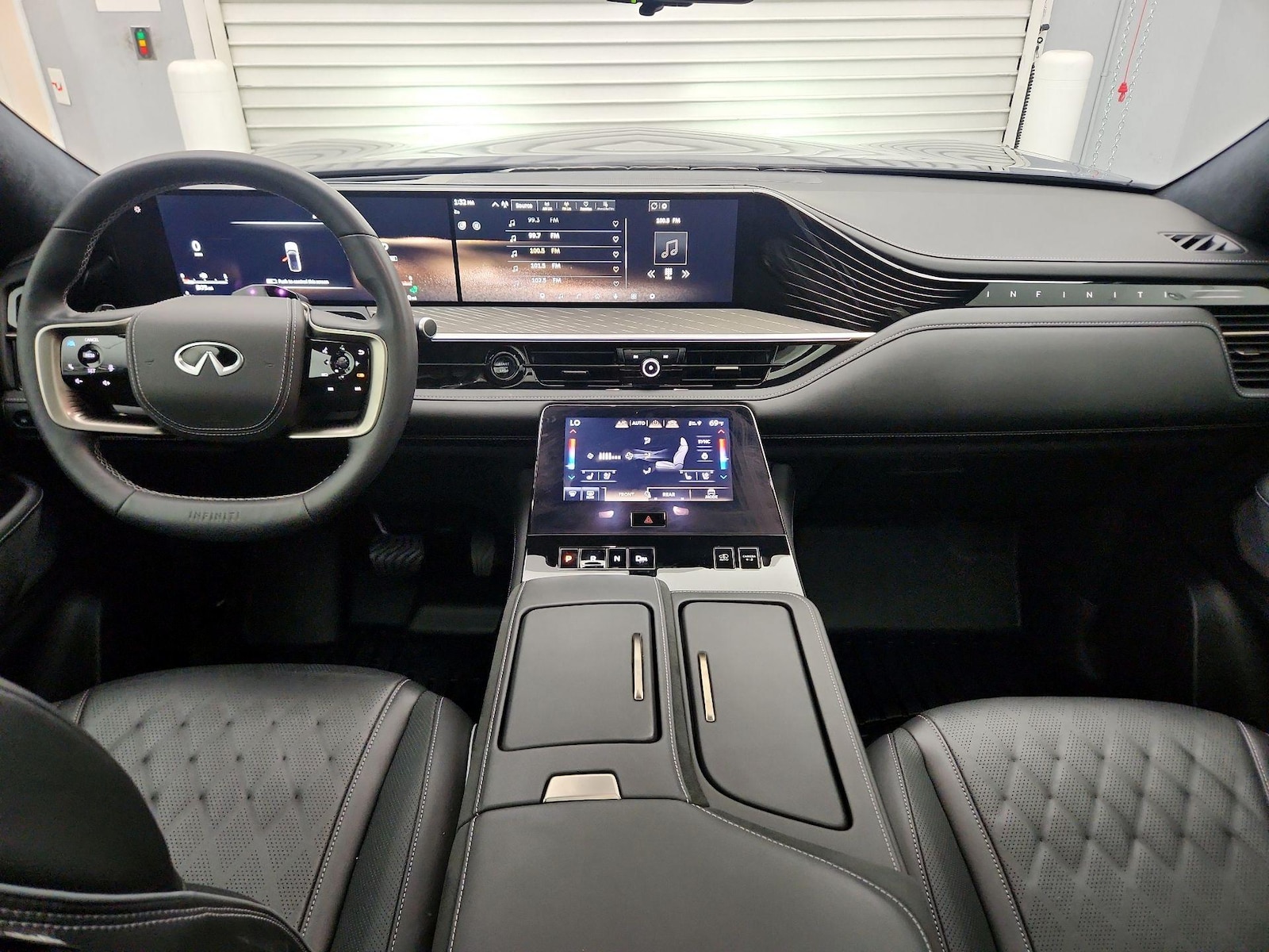 2025 INFINITI QX80 Autograph 4WD - Photo 10