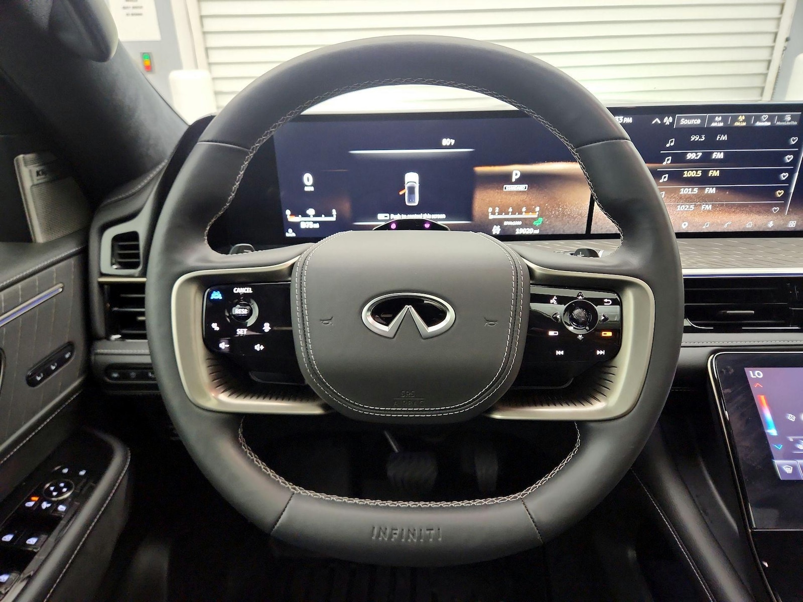 2025 INFINITI QX80 Autograph 4WD - Photo 11