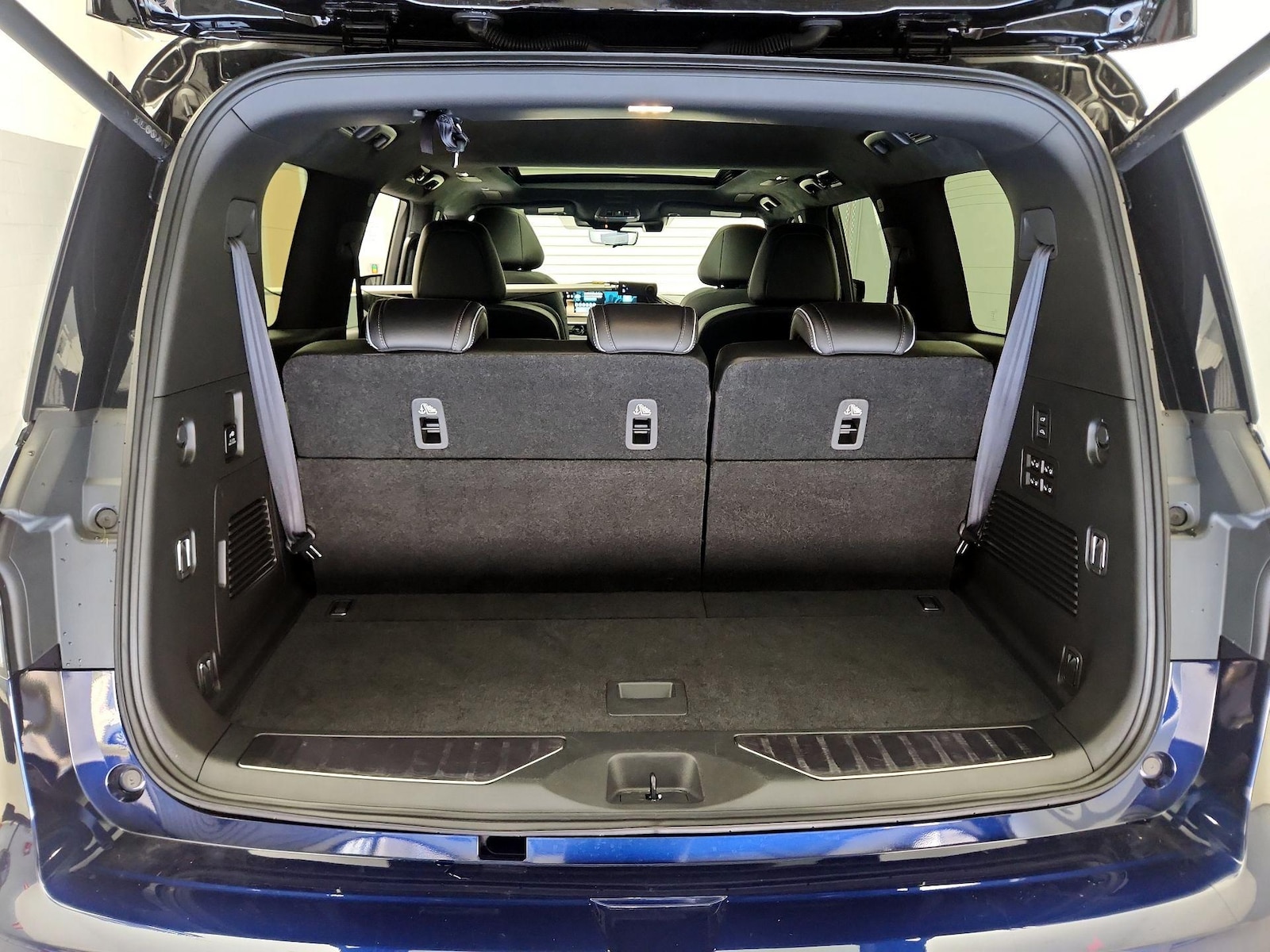 2025 INFINITI QX80 Autograph 4WD - Photo 22