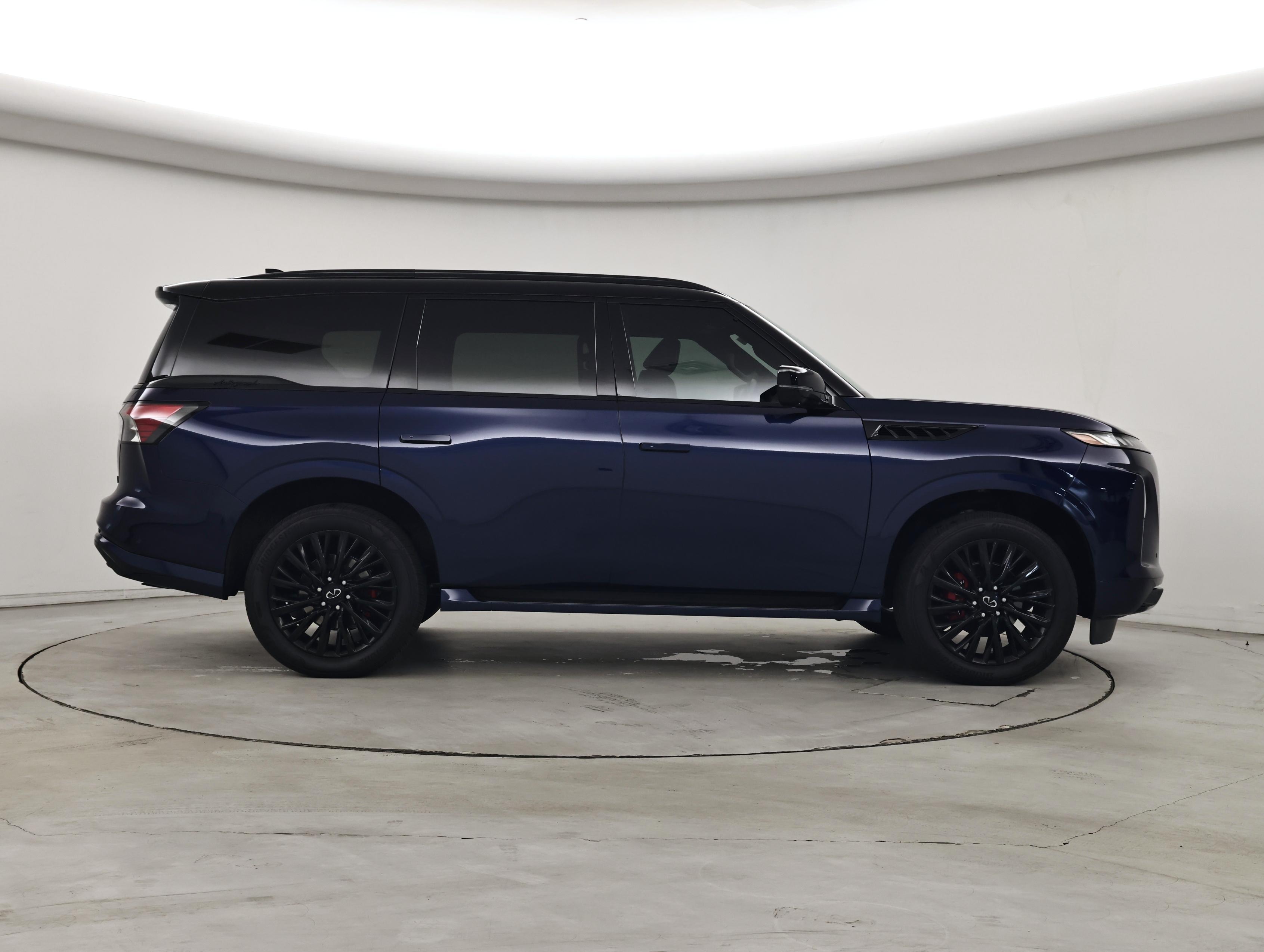 Thumbnail: 2025 INFINITI QX80 - 7