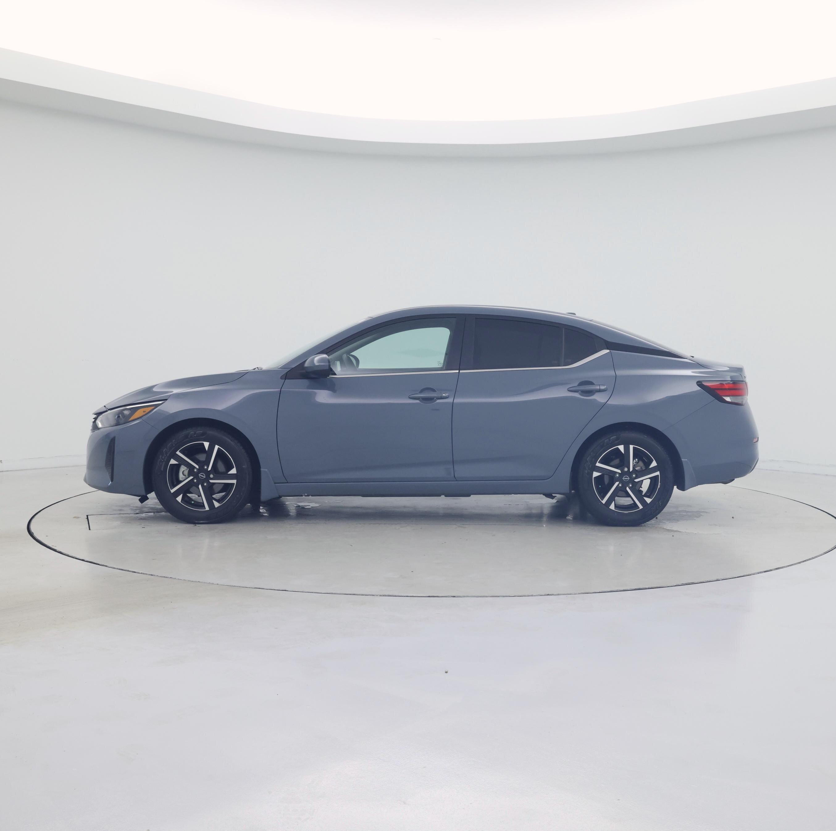 Thumbnail: 2025 Nissan Sentra - 3