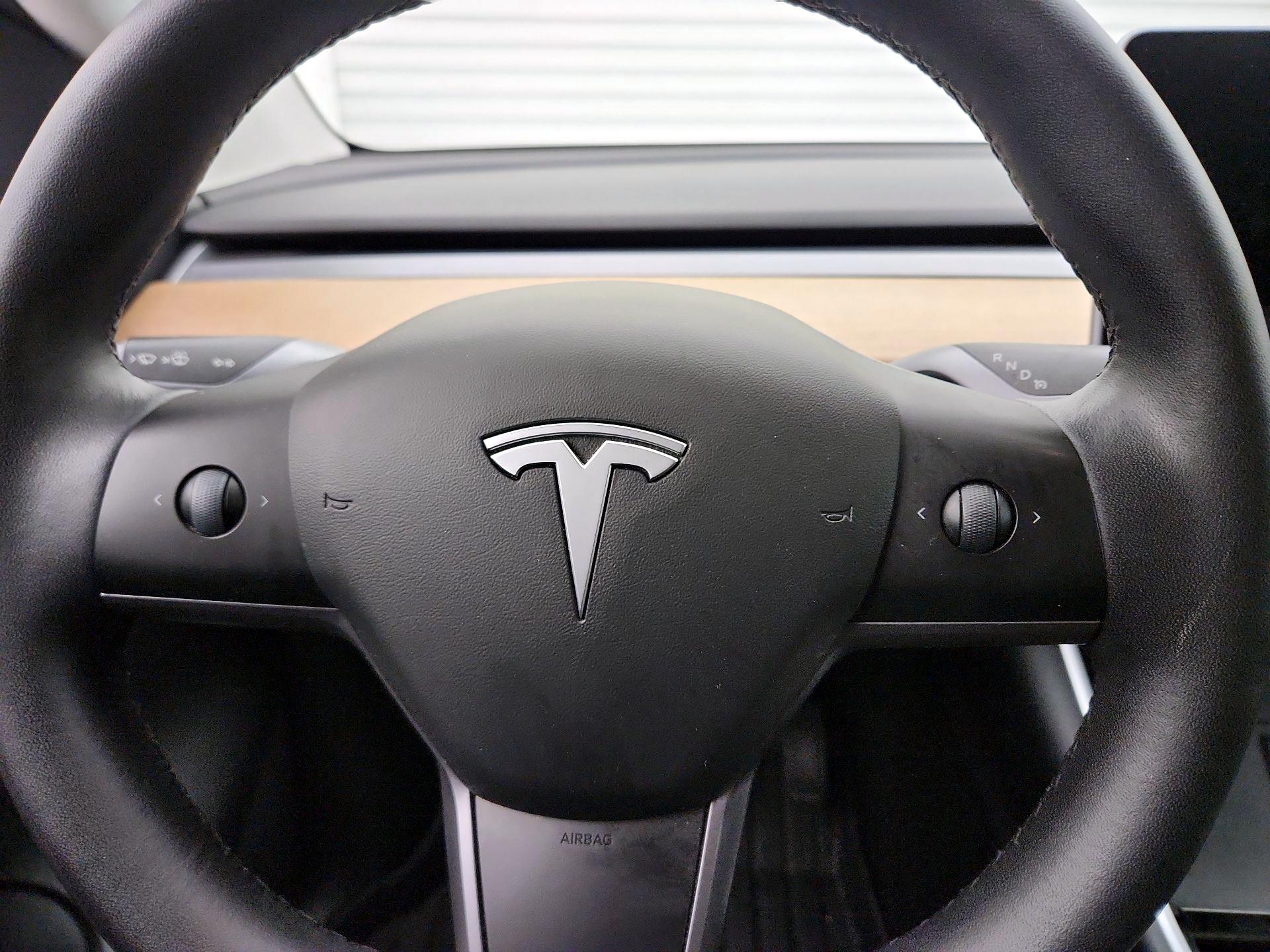 Thumbnail: 2021 Tesla Model Y - 10