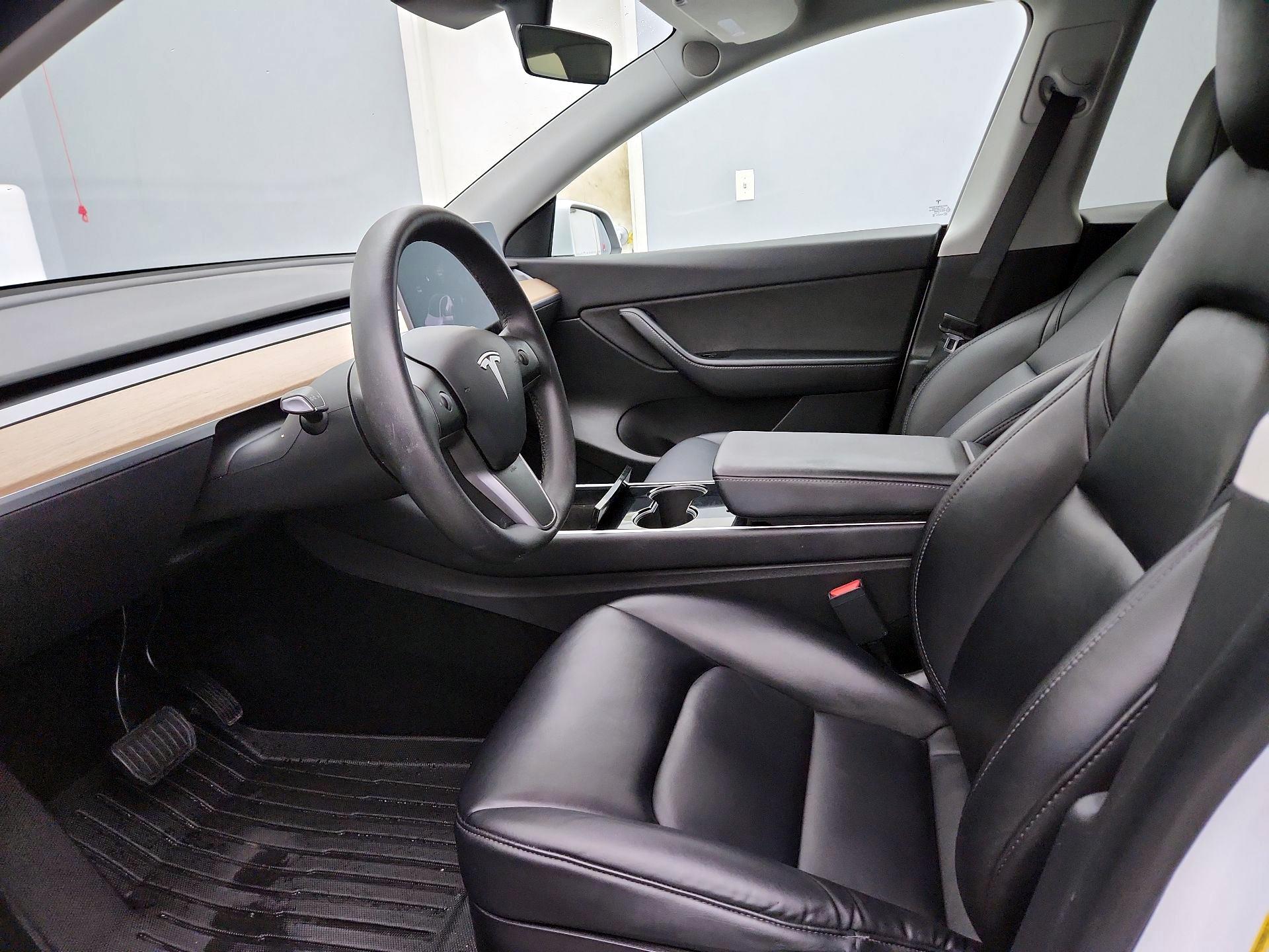 Thumbnail: 2021 Tesla Model Y - 11