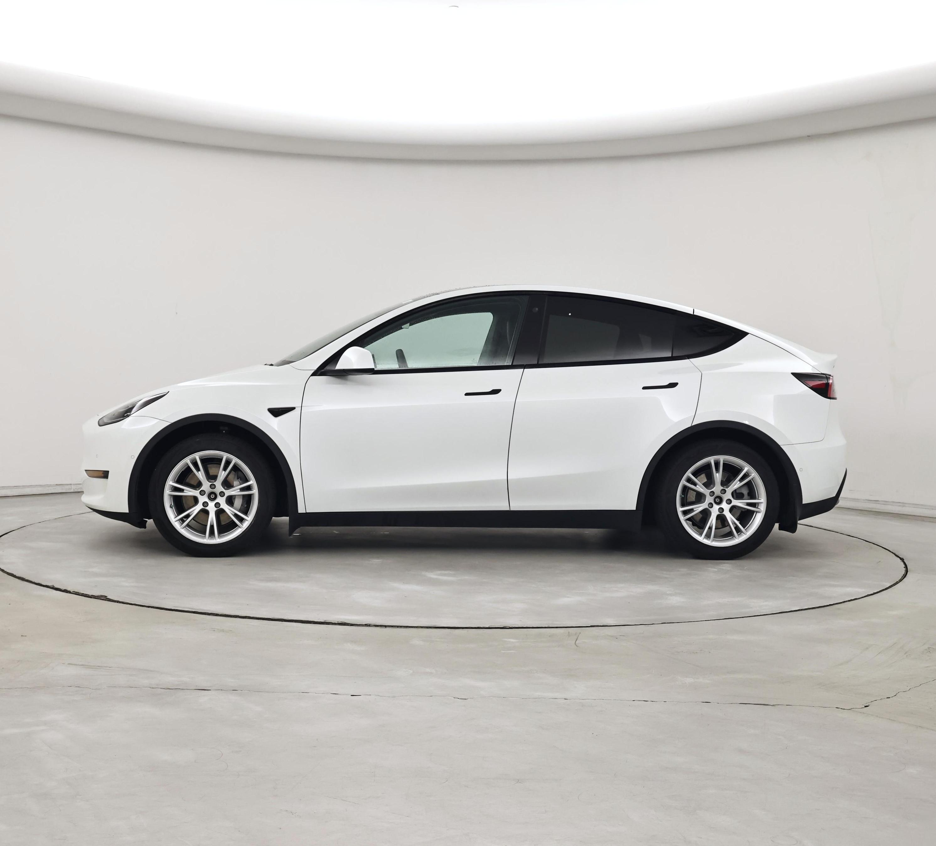 Thumbnail: 2021 Tesla Model Y - 3