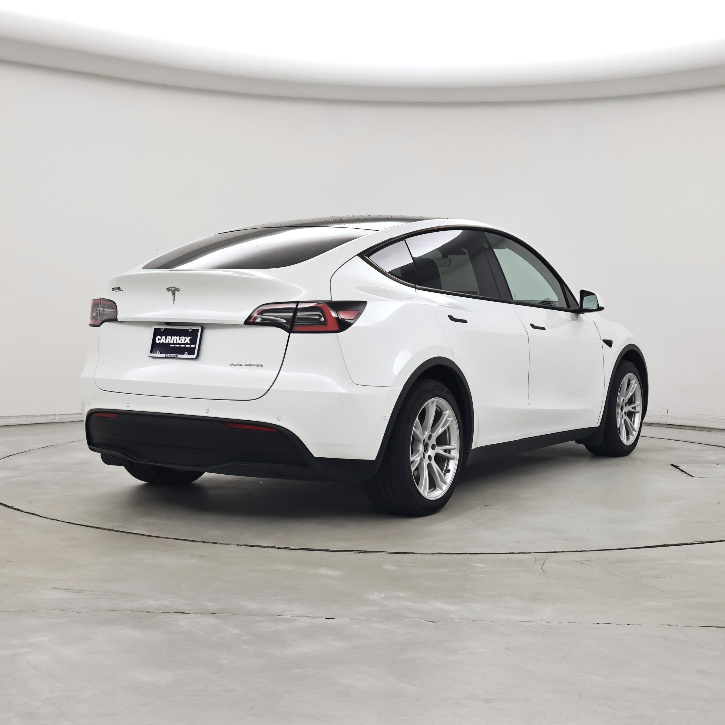 Thumbnail: 2021 Tesla Model Y - 8