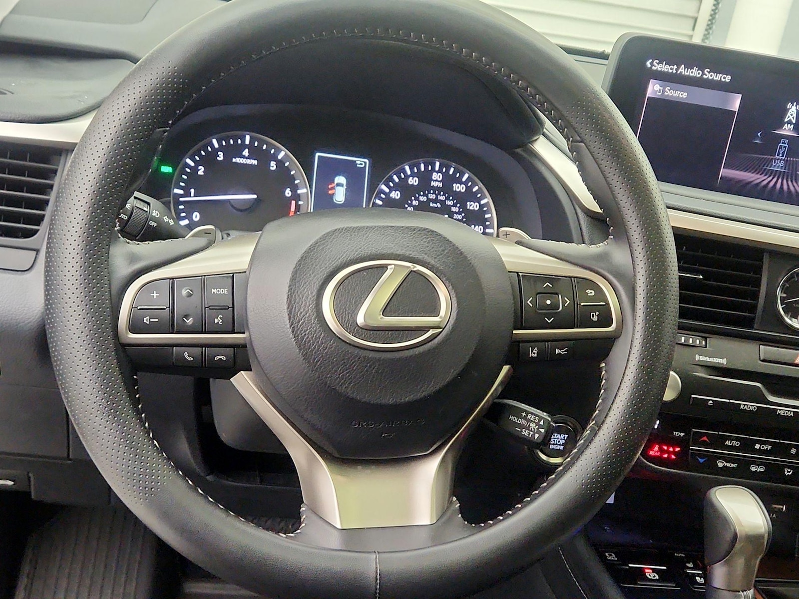 2022 Lexus RX 350 - Photo 11