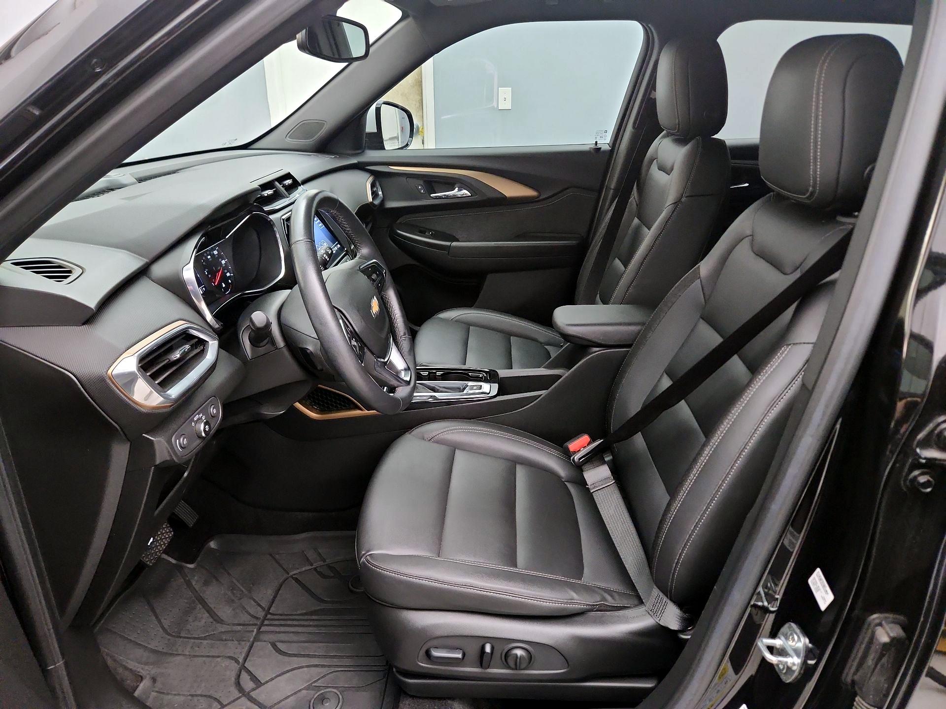 Thumbnail: 2023 Chevrolet TrailBlazer - 11
