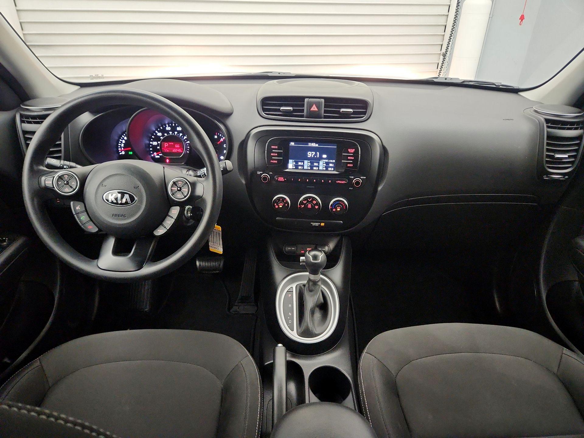 Thumbnail: 2017 Kia Soul - 9