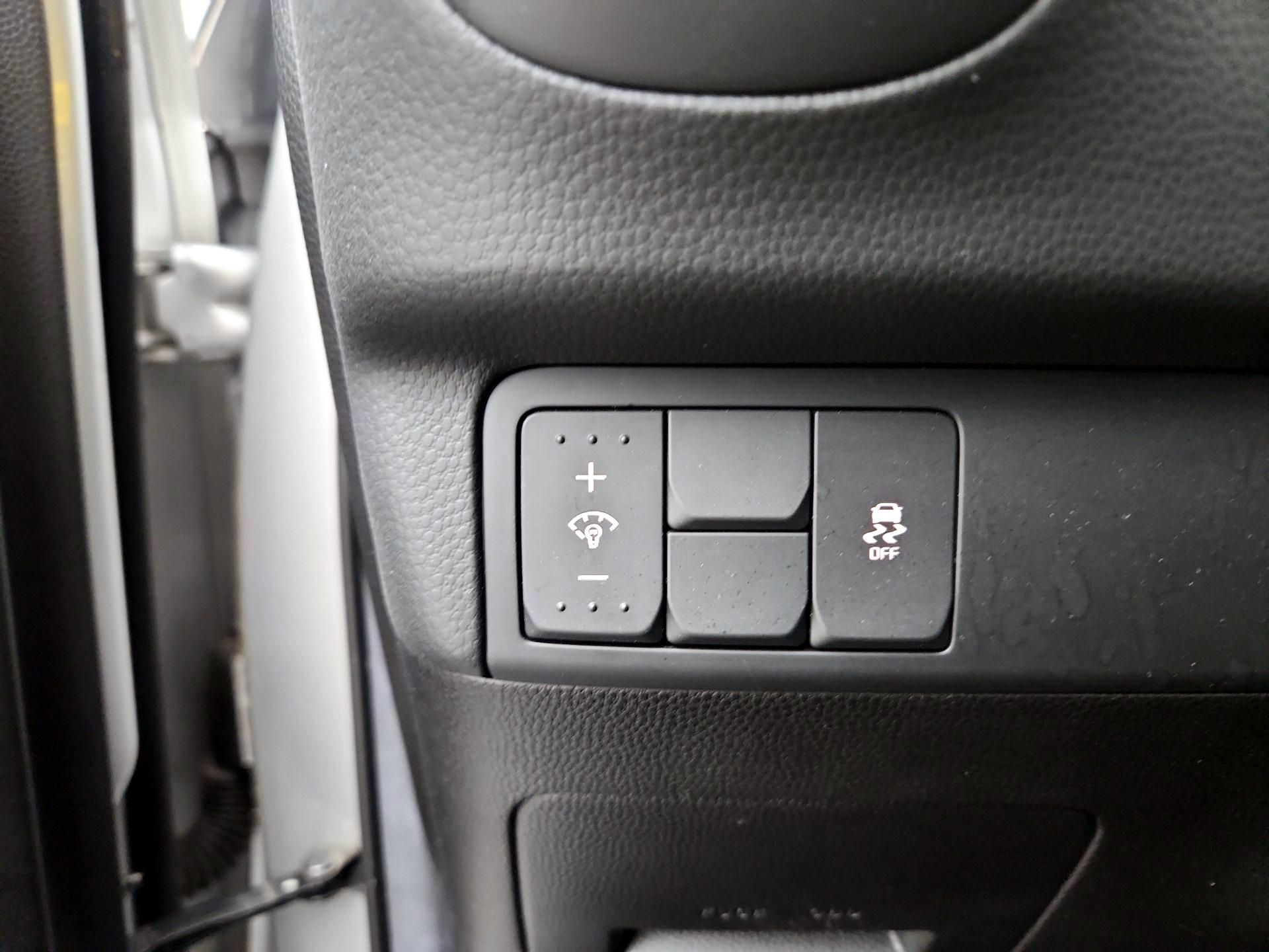 Thumbnail: 2017 Kia Soul - 13