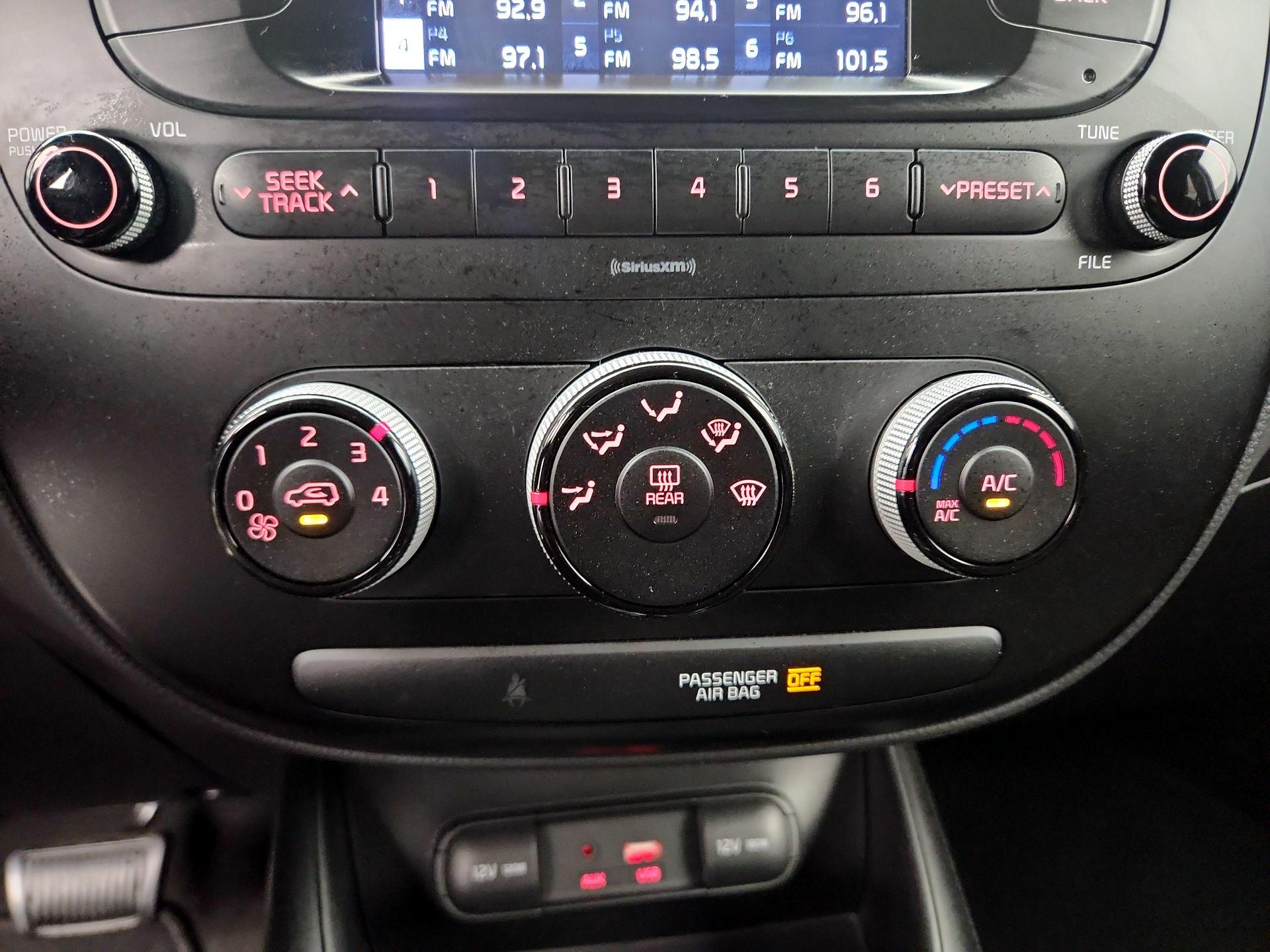 Thumbnail: 2017 Kia Soul - 15