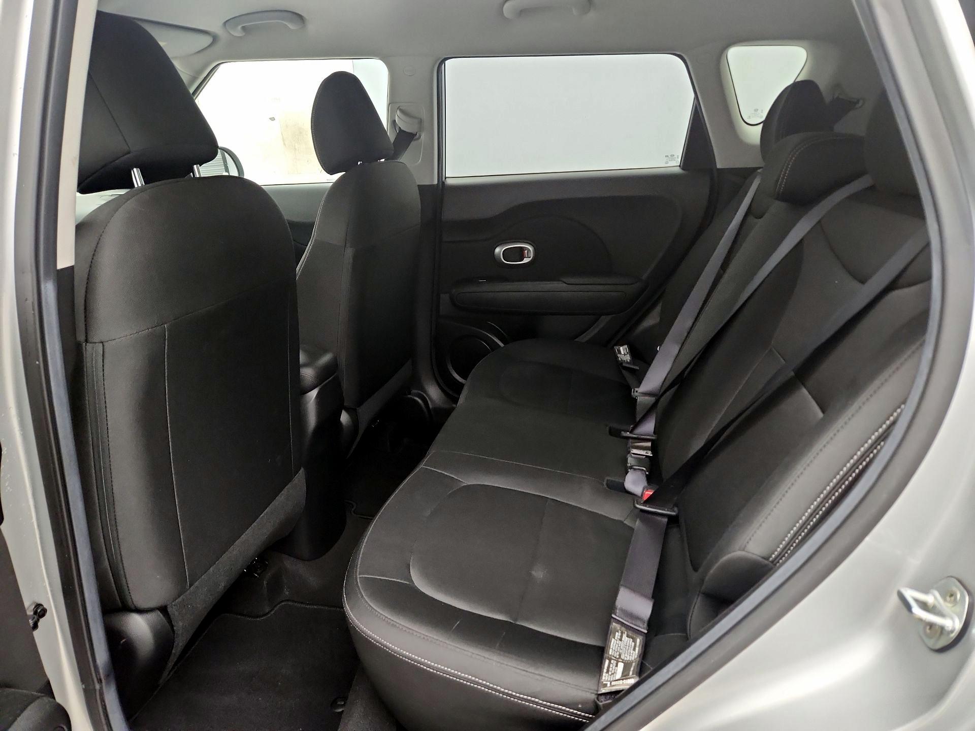 Thumbnail: 2017 Kia Soul - 18