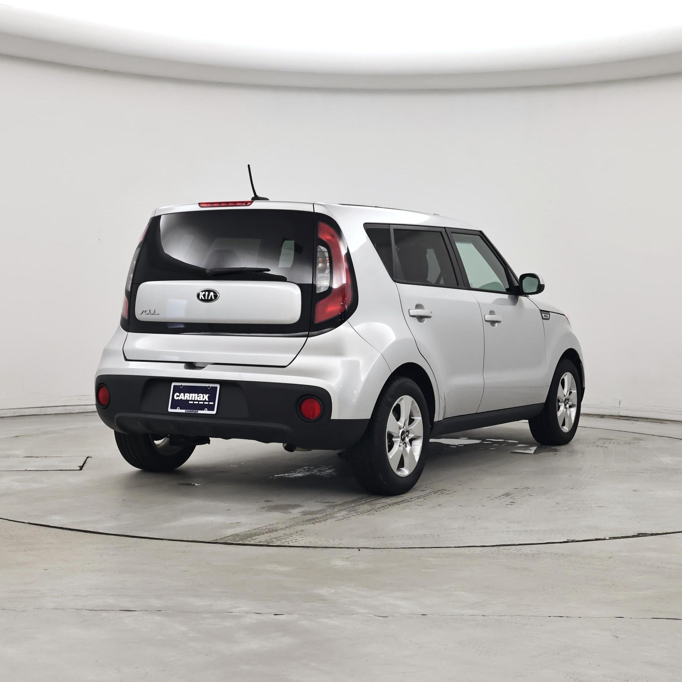 Thumbnail: 2017 Kia Soul - 8