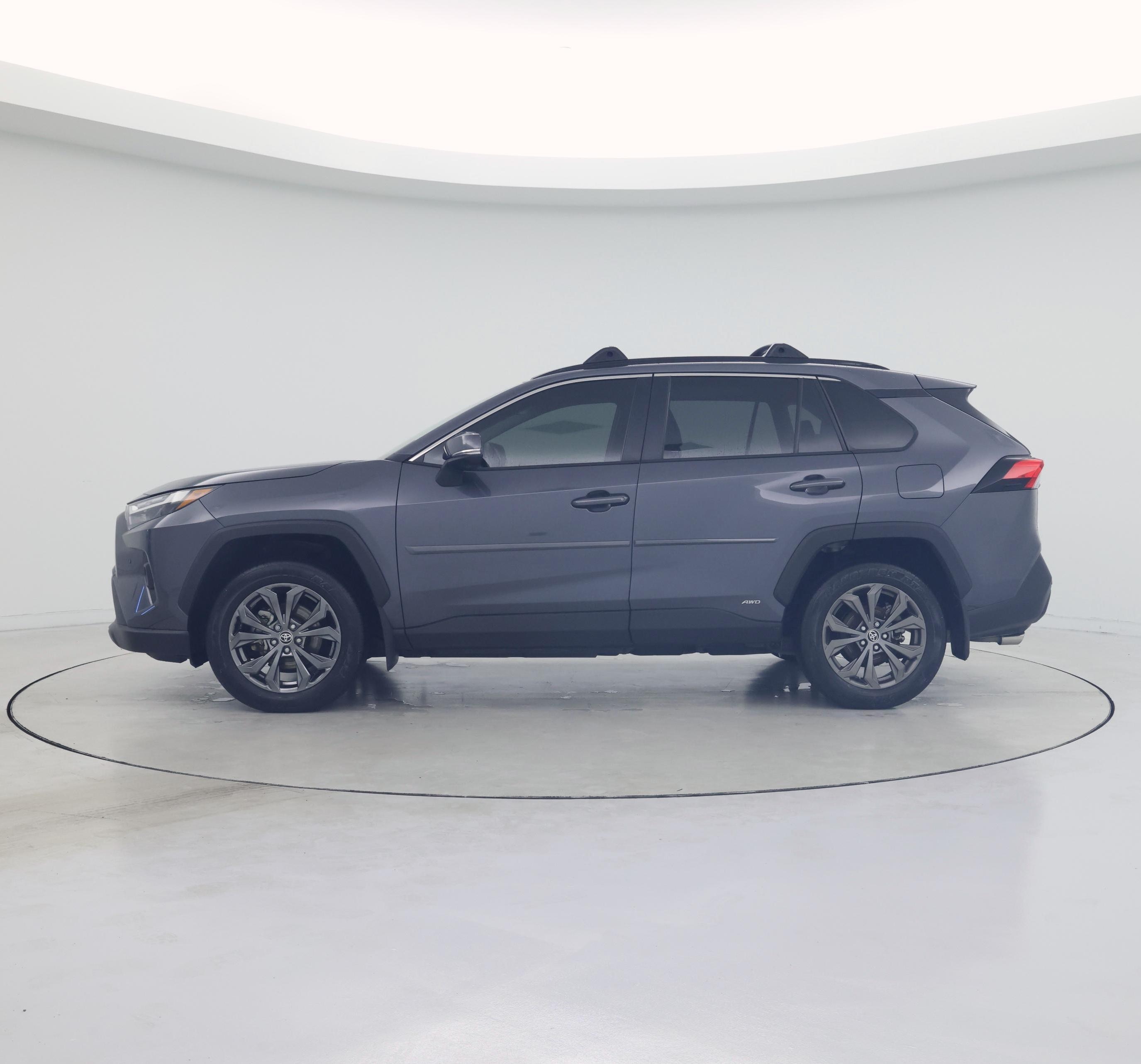 Thumbnail: 2025 Toyota RAV4 - 3
