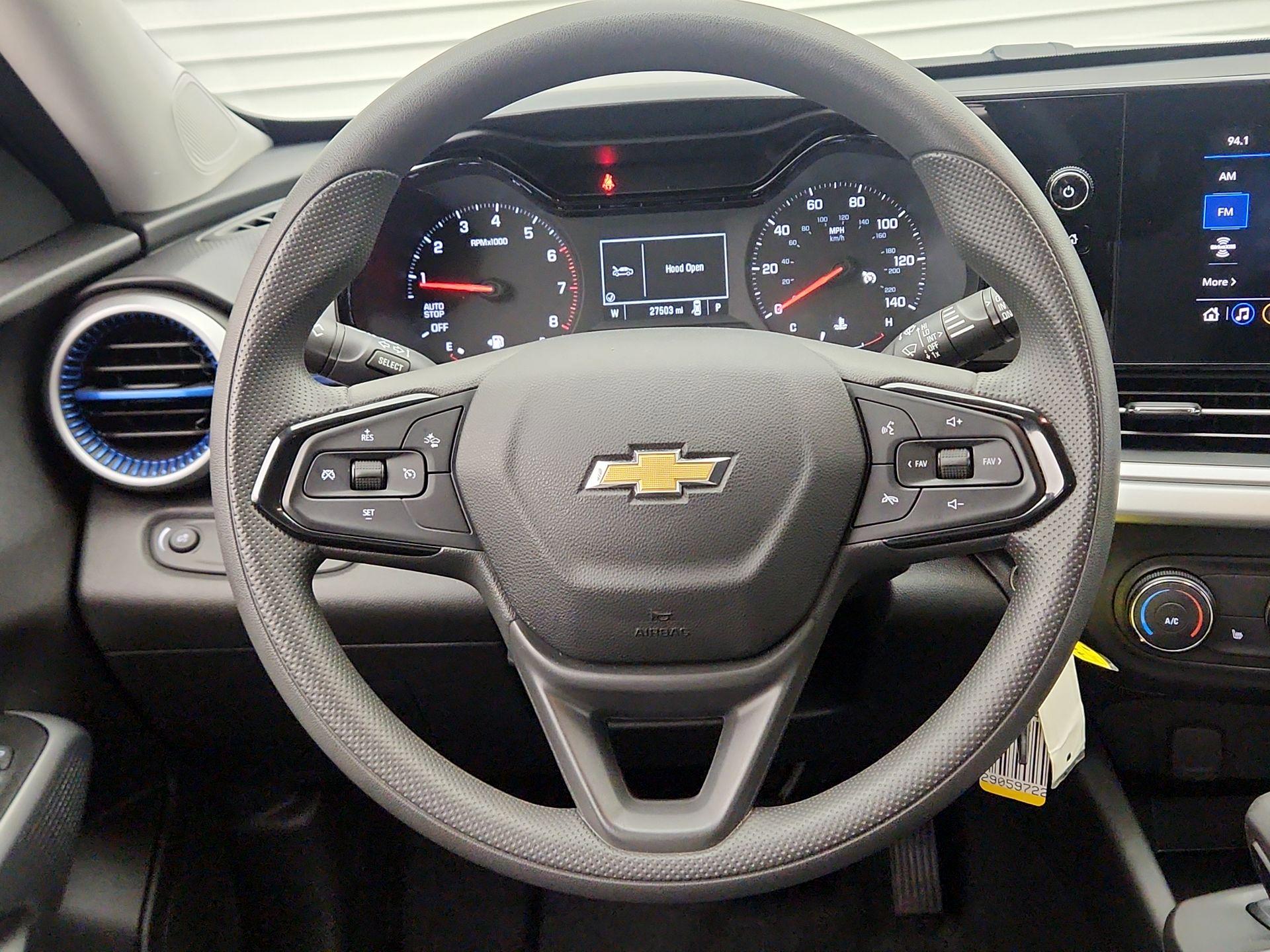 Thumbnail: 2025 Chevrolet Trax - 10