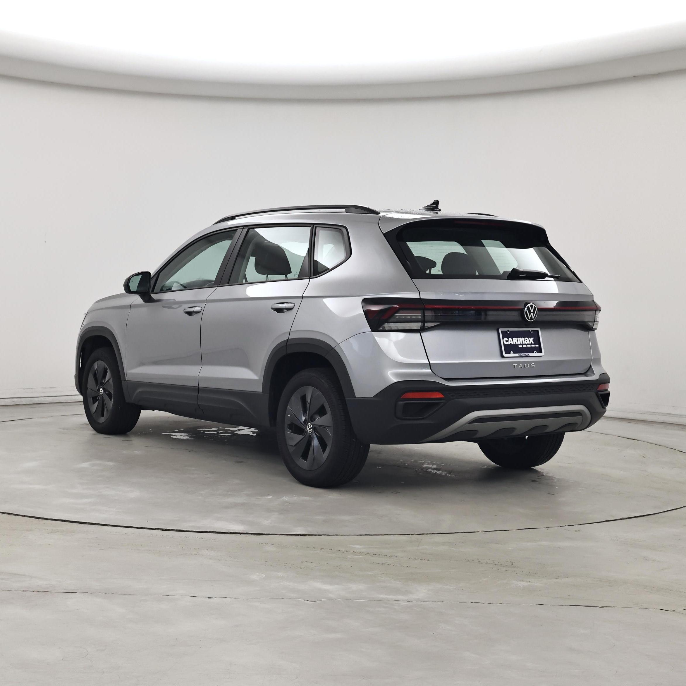 Thumbnail: 2025 Volkswagen Taos - 2