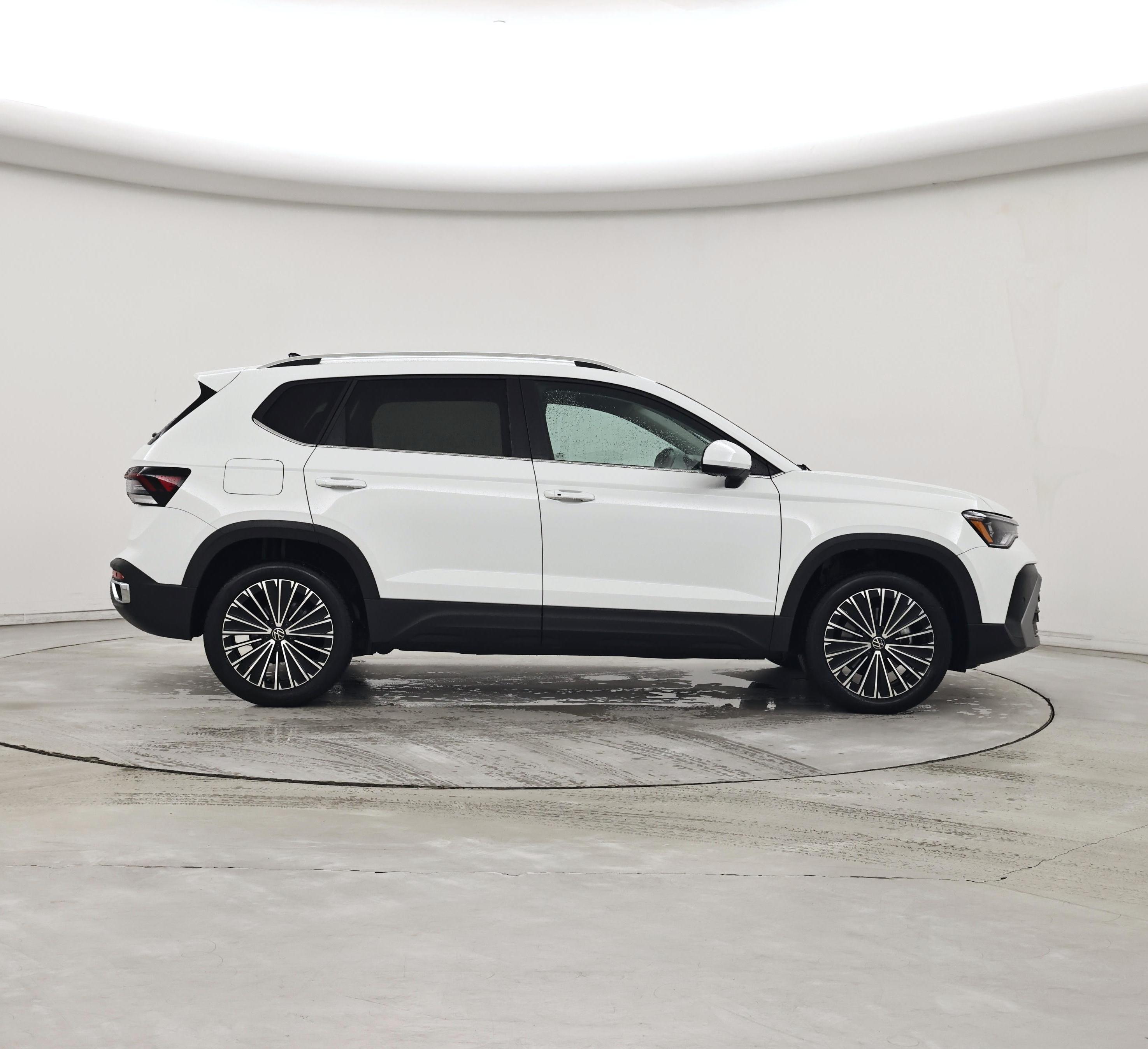 Thumbnail: 2025 Volkswagen Taos - 7