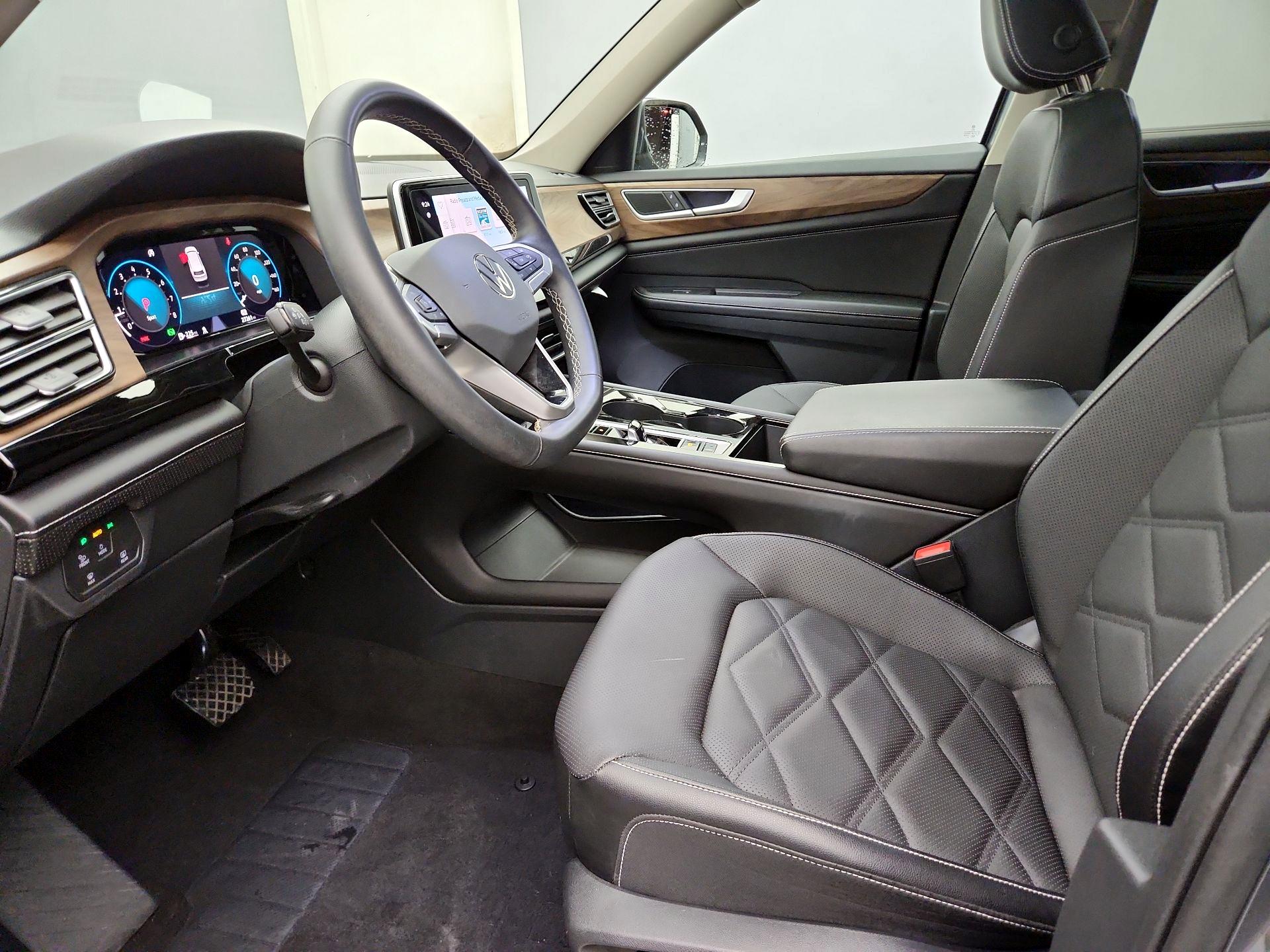 Thumbnail: 2024 Volkswagen Atlas - 11