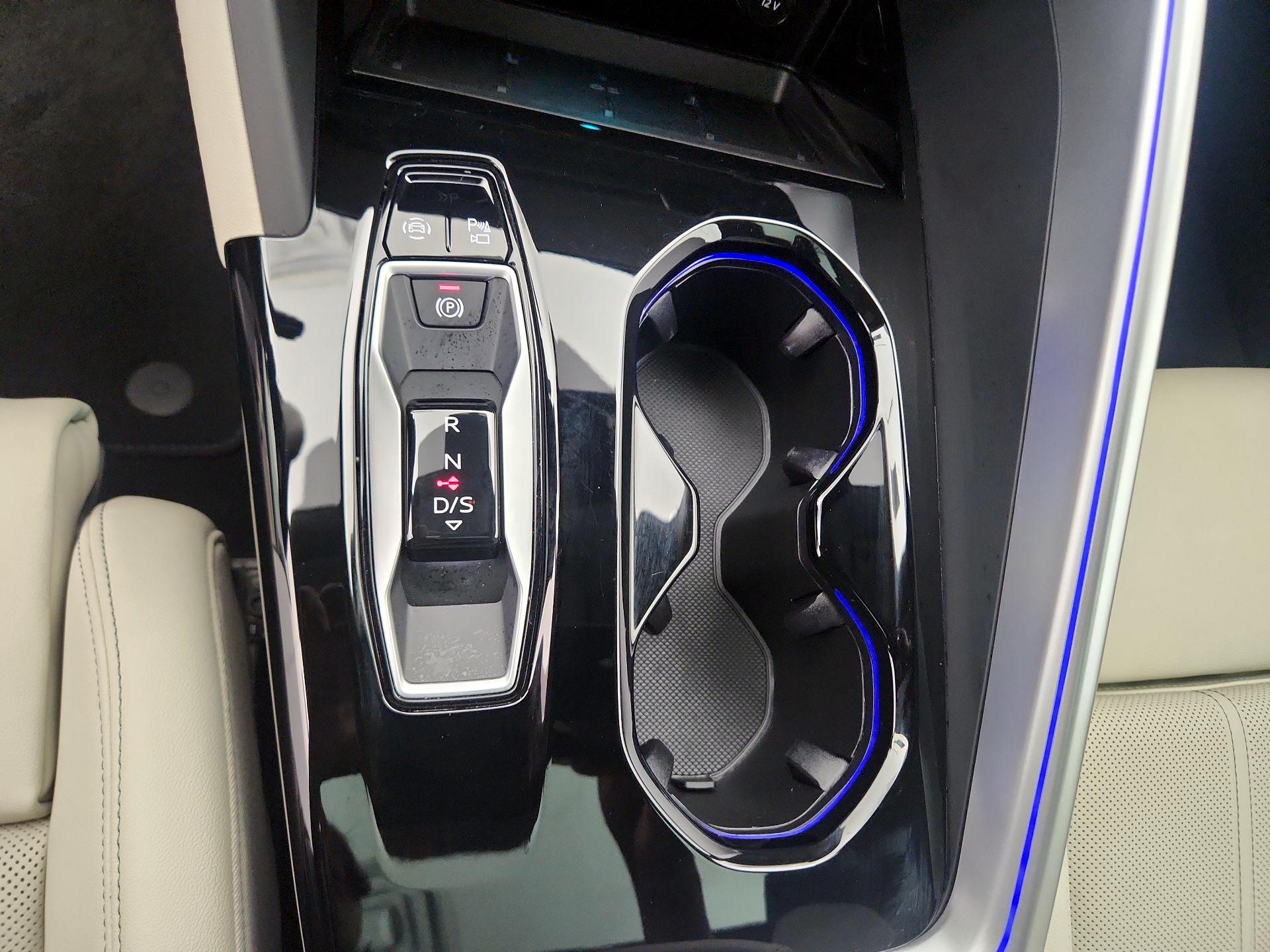 Thumbnail: 2025 Audi Q5 - 17