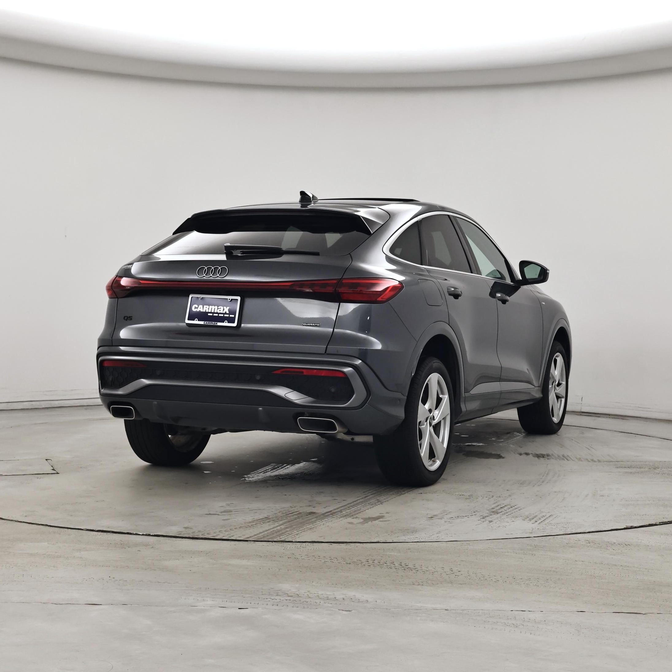 Thumbnail: 2025 Audi Q5 - 8