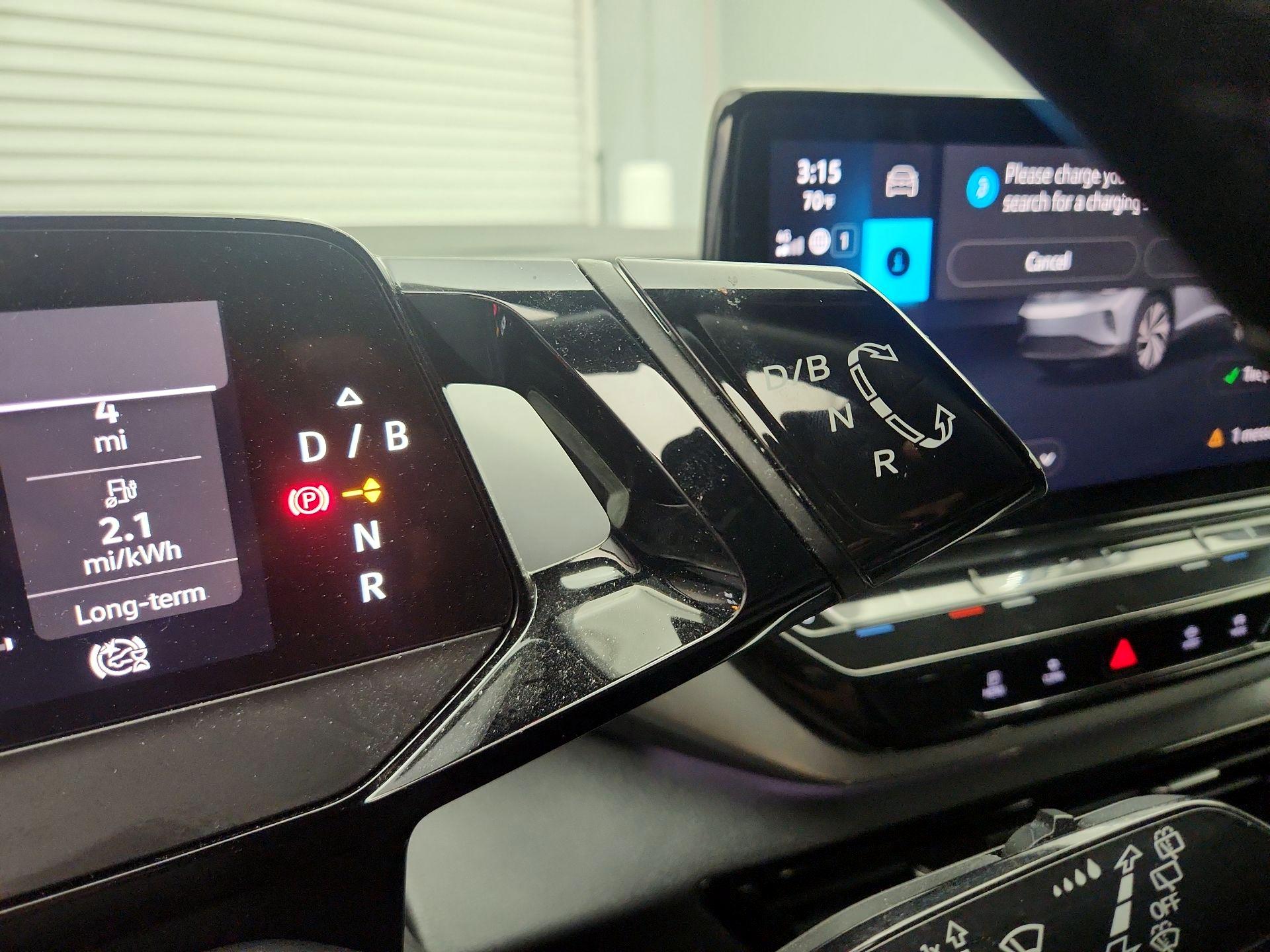 Thumbnail: 2023 Volkswagen ID.4 - 18