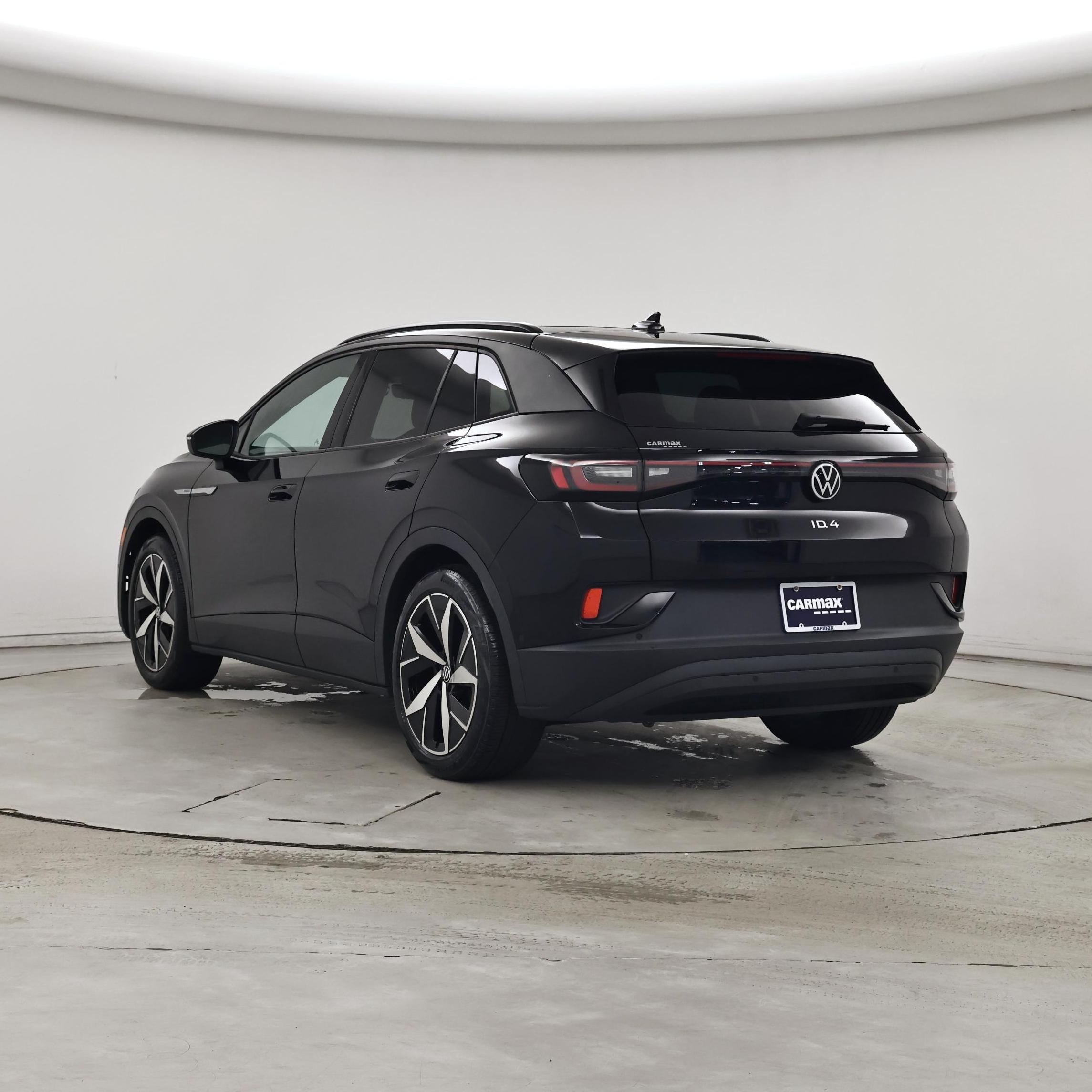 Thumbnail: 2023 Volkswagen ID.4 - 2