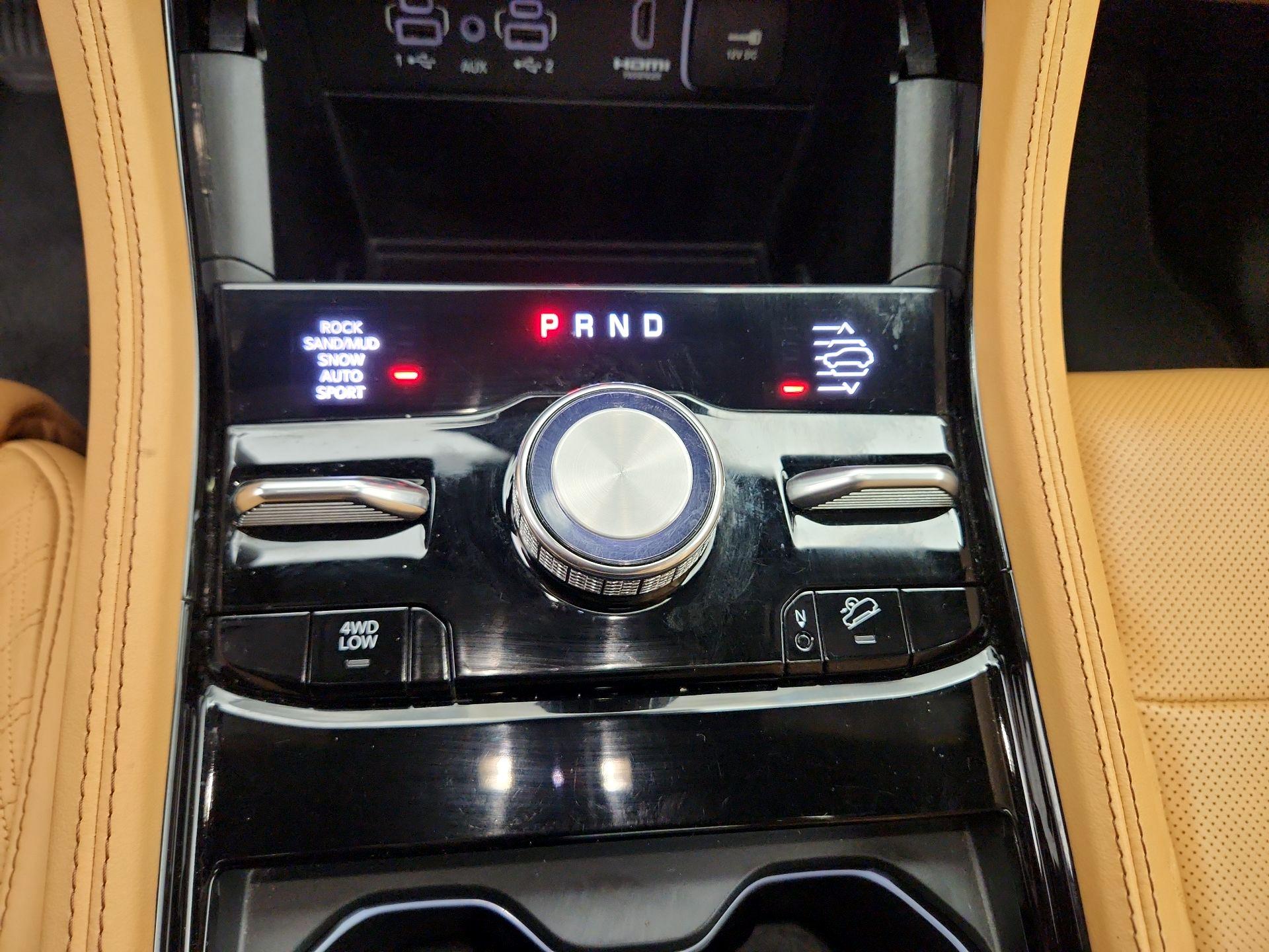 Thumbnail: 2025 Jeep Grand Cherokee - 17