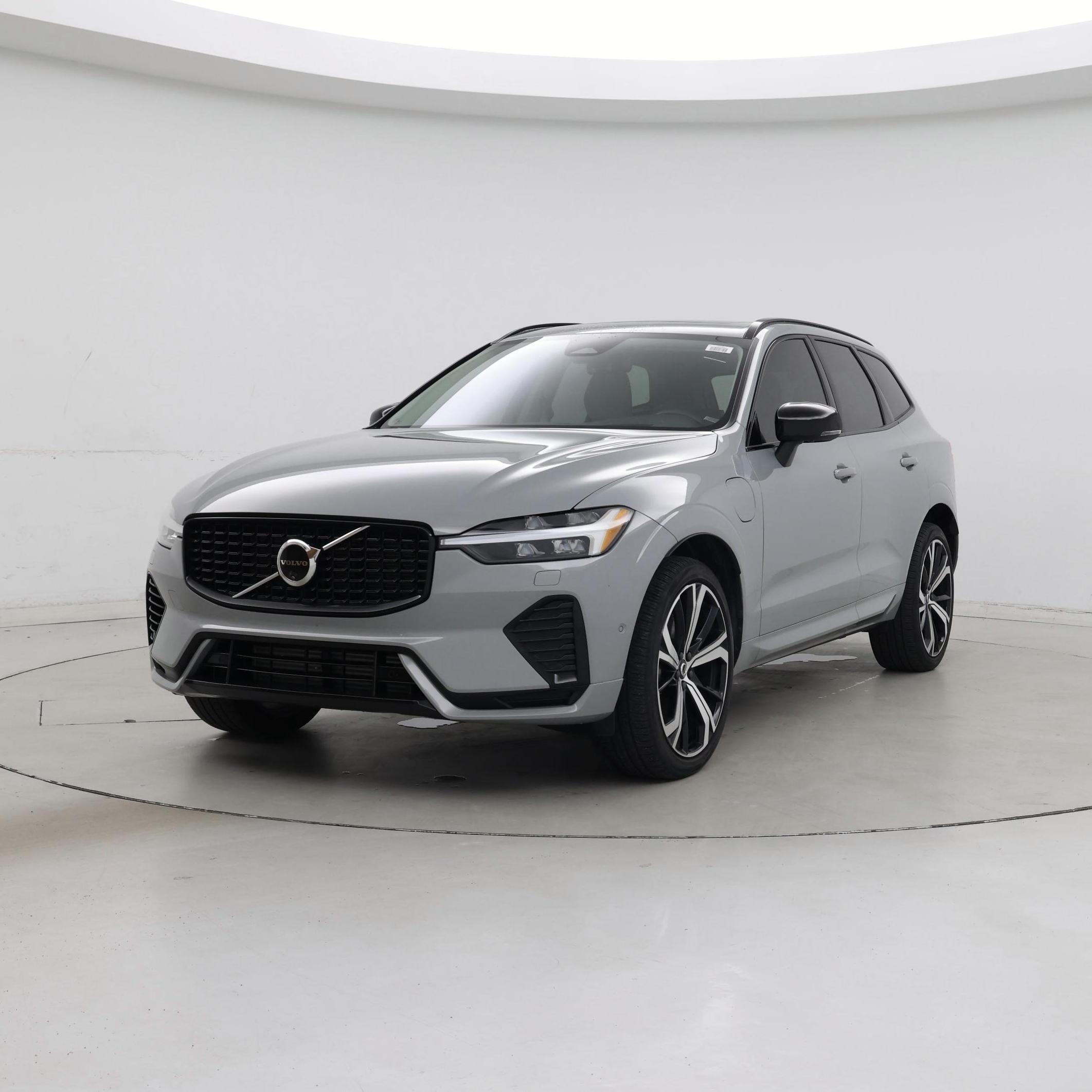 Thumbnail: 2025 Volvo XC60 - 4