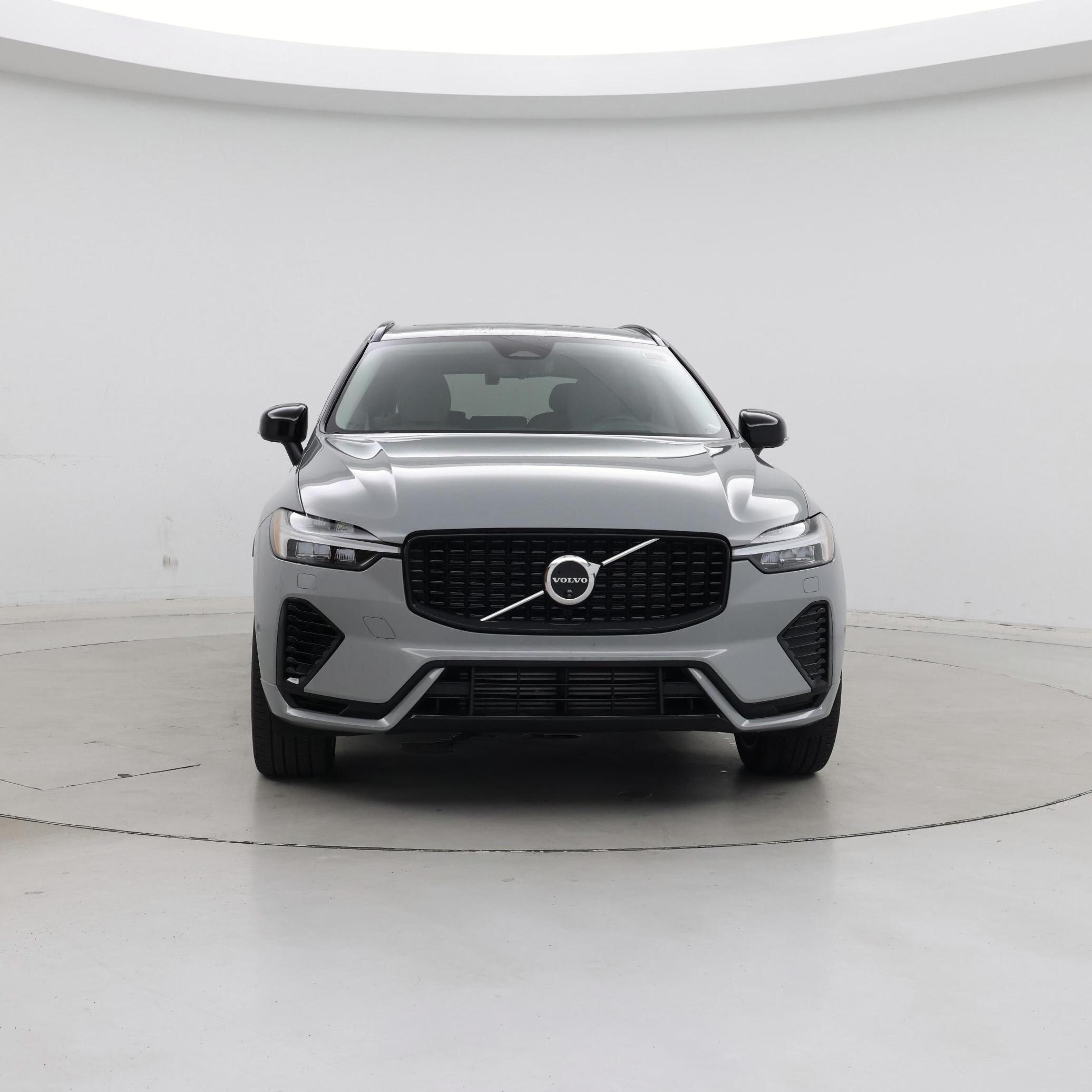 Thumbnail: 2025 Volvo XC60 - 5