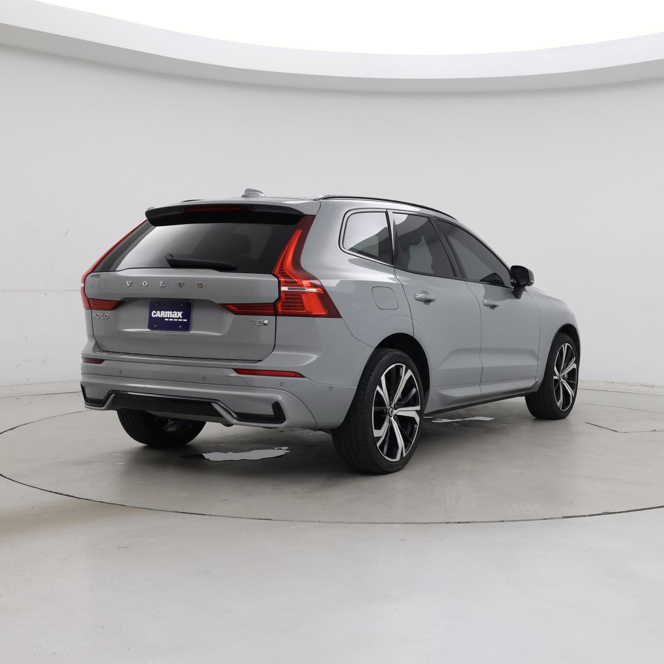 Thumbnail: 2025 Volvo XC60 - 8