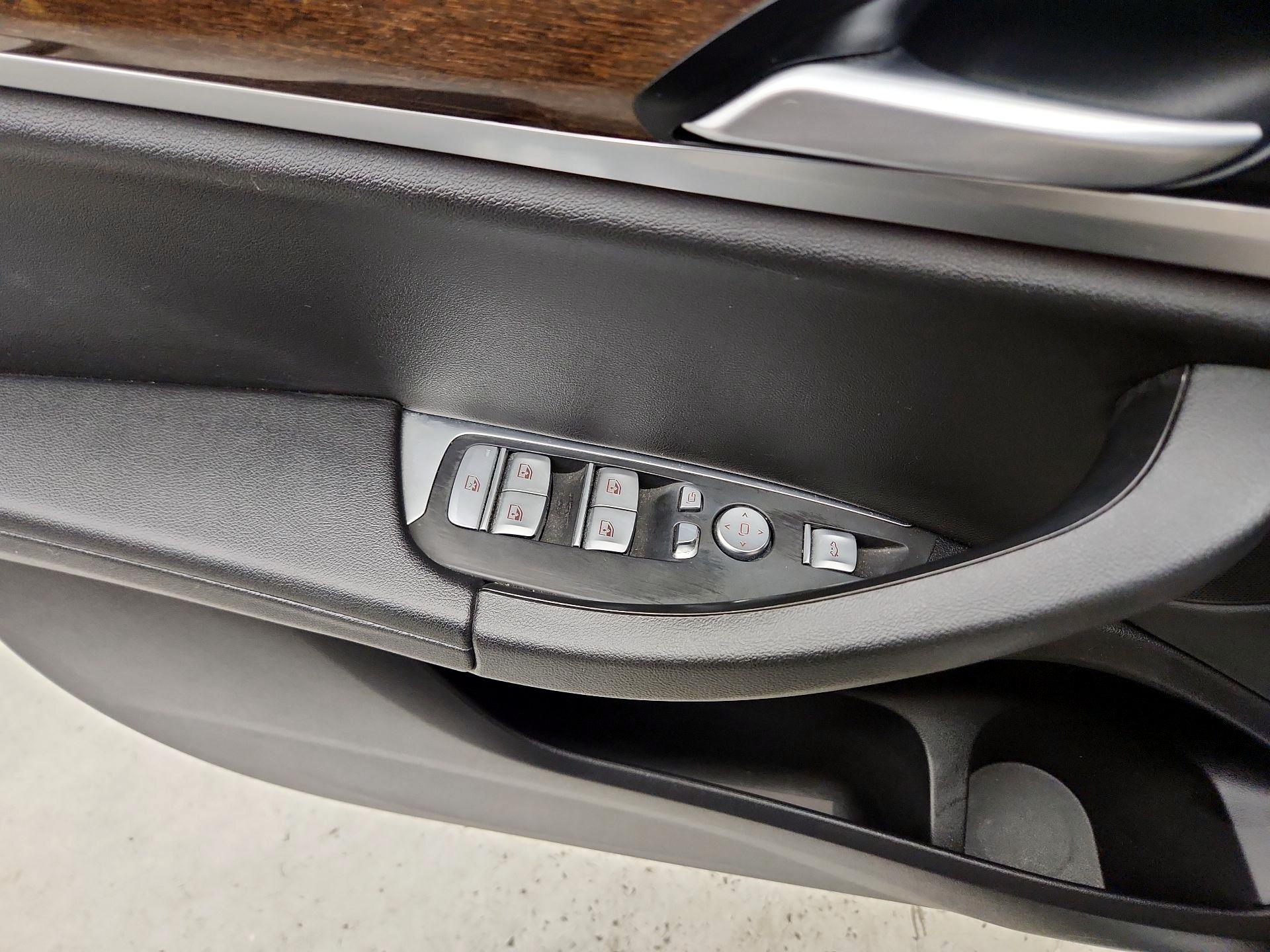 Thumbnail: 2021 BMW X3 - 12