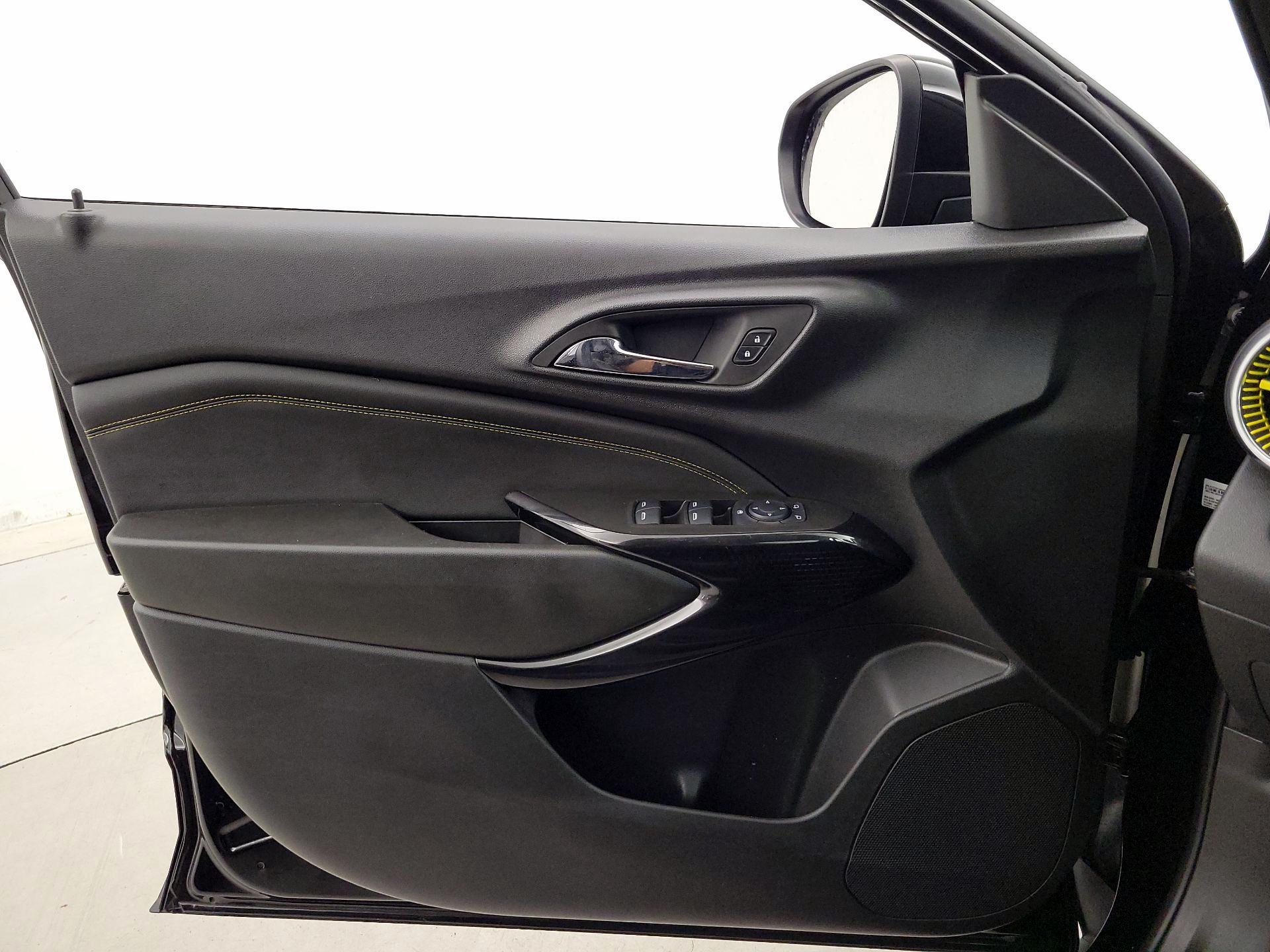 Thumbnail: 2024 Chevrolet Trax - 12
