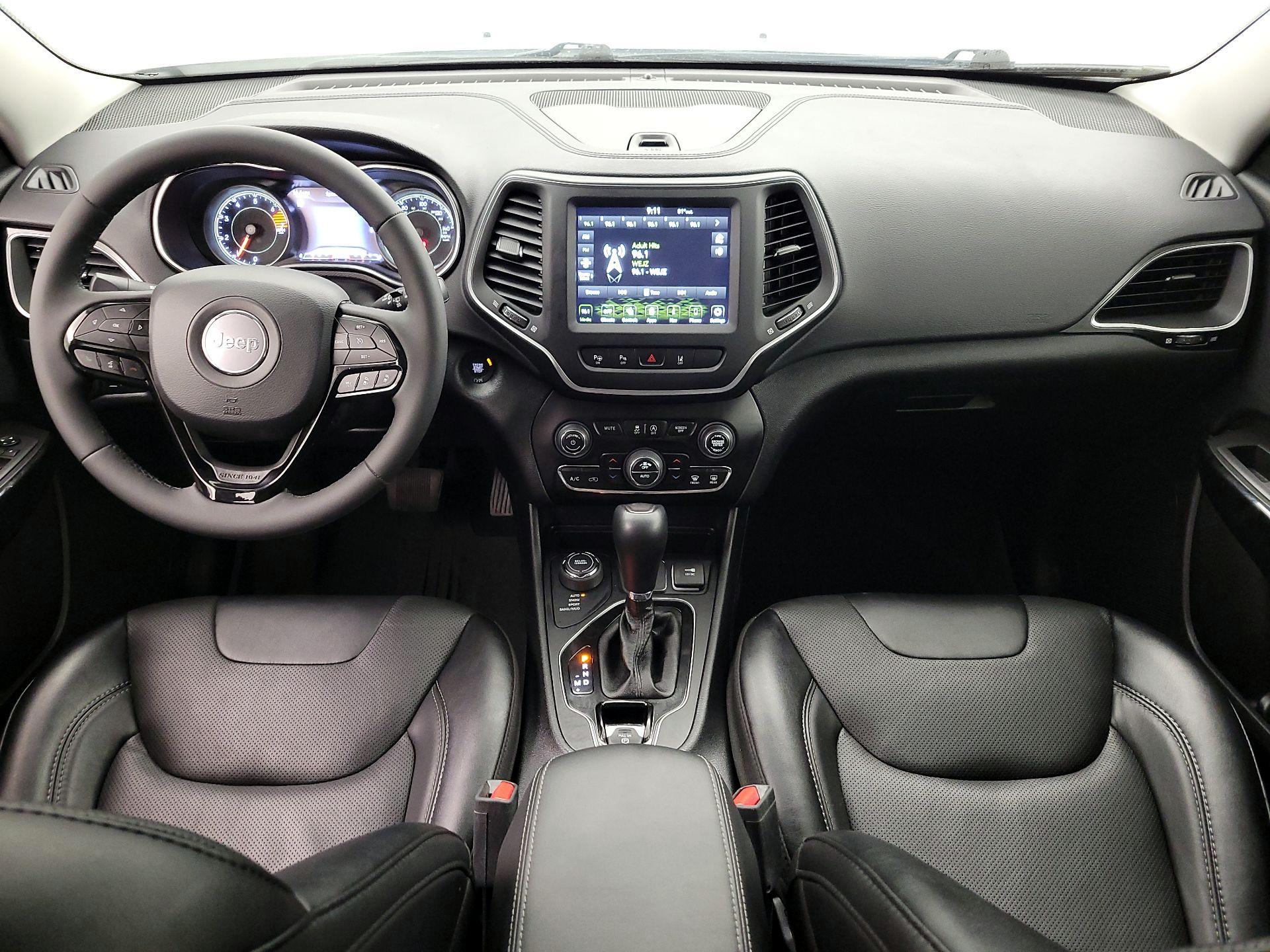 Thumbnail: 2023 Jeep Cherokee - 9