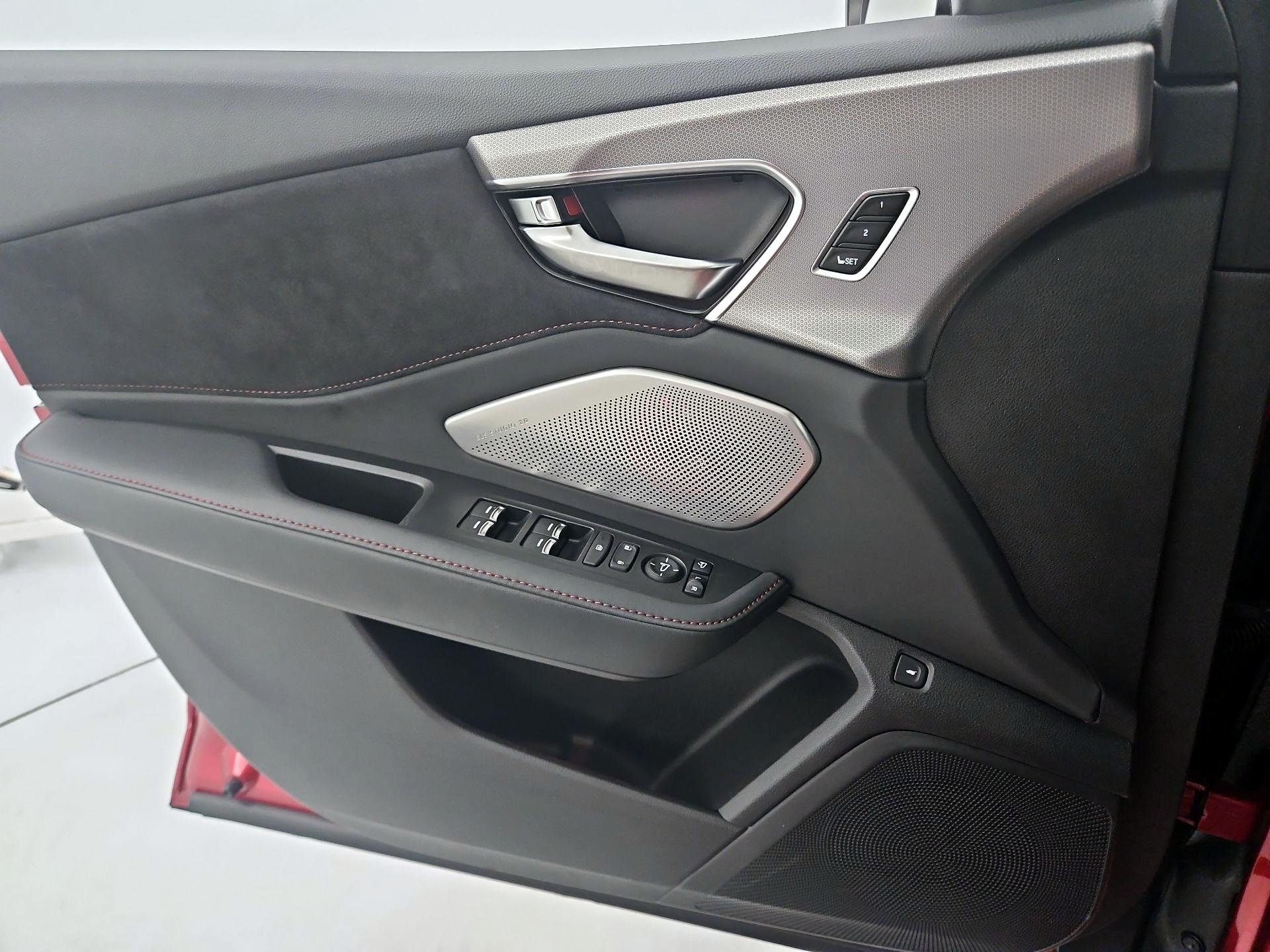 Thumbnail: 2025 Acura RDX - 12