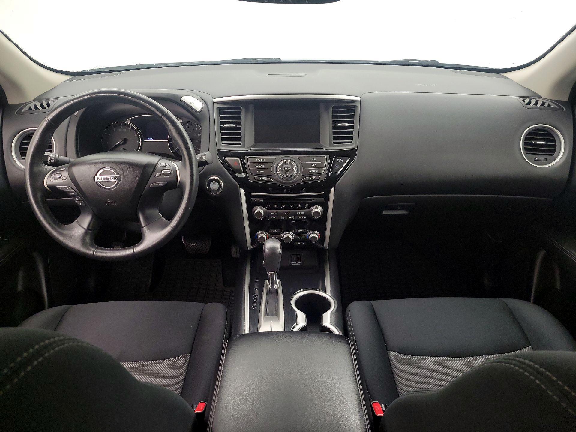 Thumbnail: 2019 Nissan Pathfinder - 9