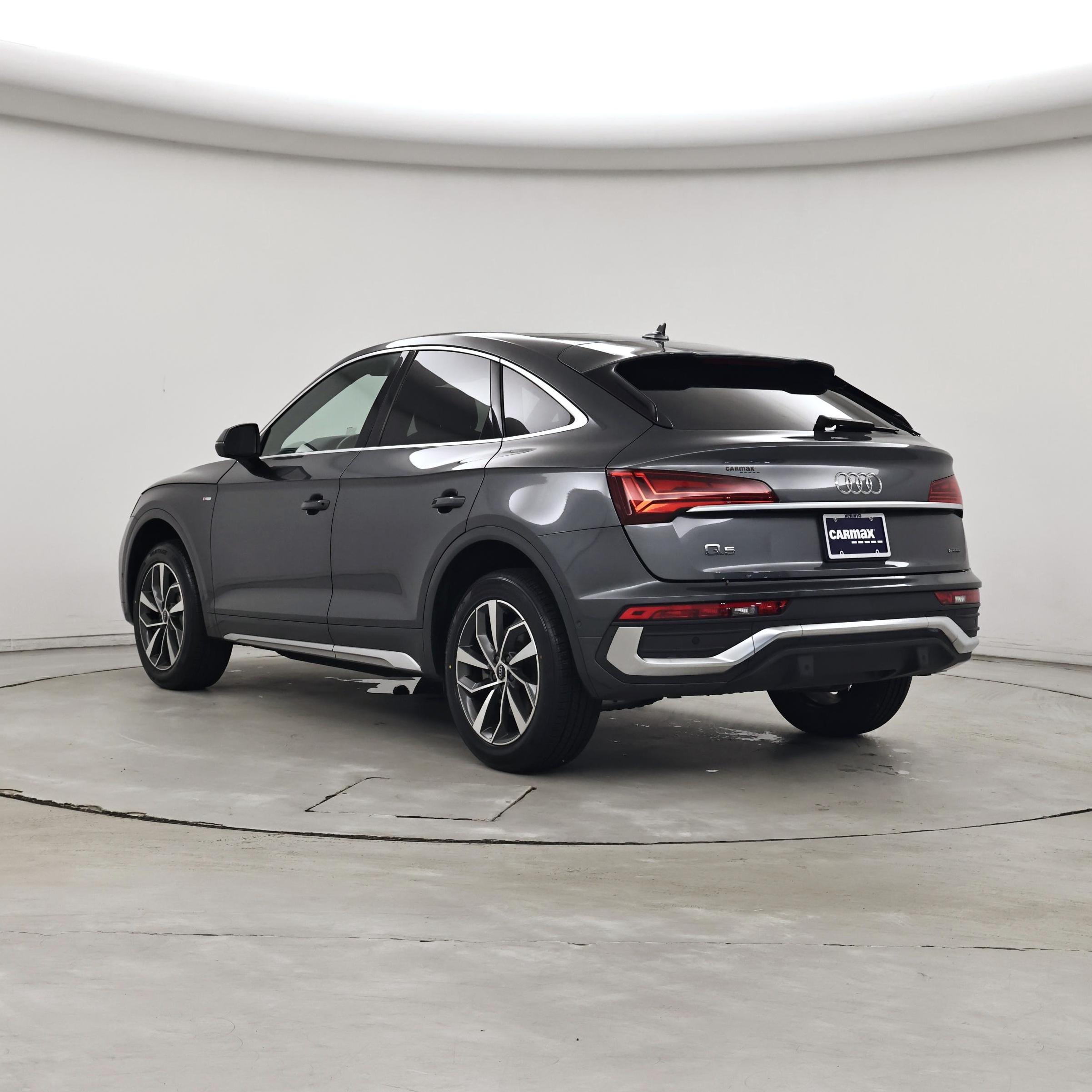 Thumbnail: 2023 Audi Q5 - 2