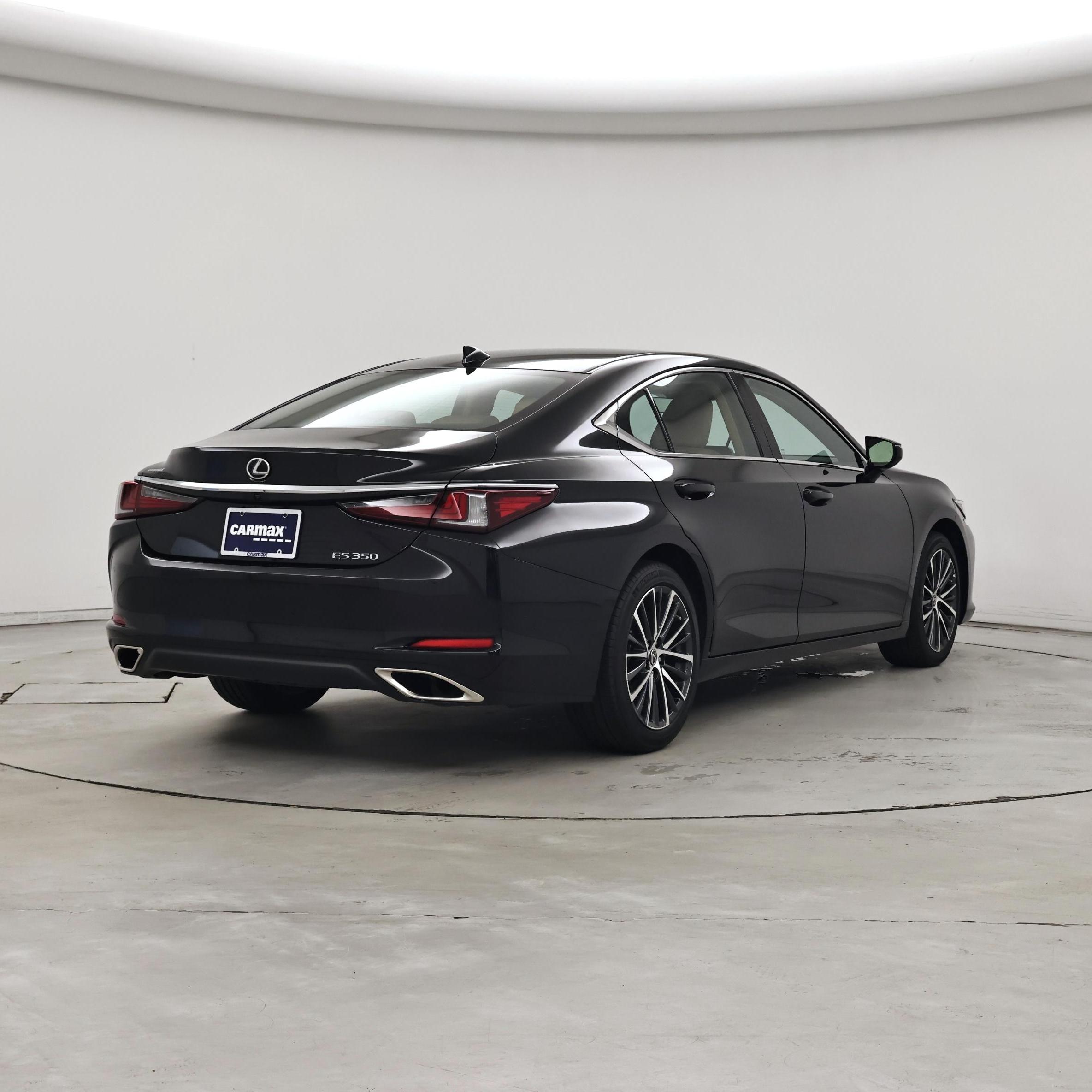 Thumbnail: 2025 Lexus ES - 8
