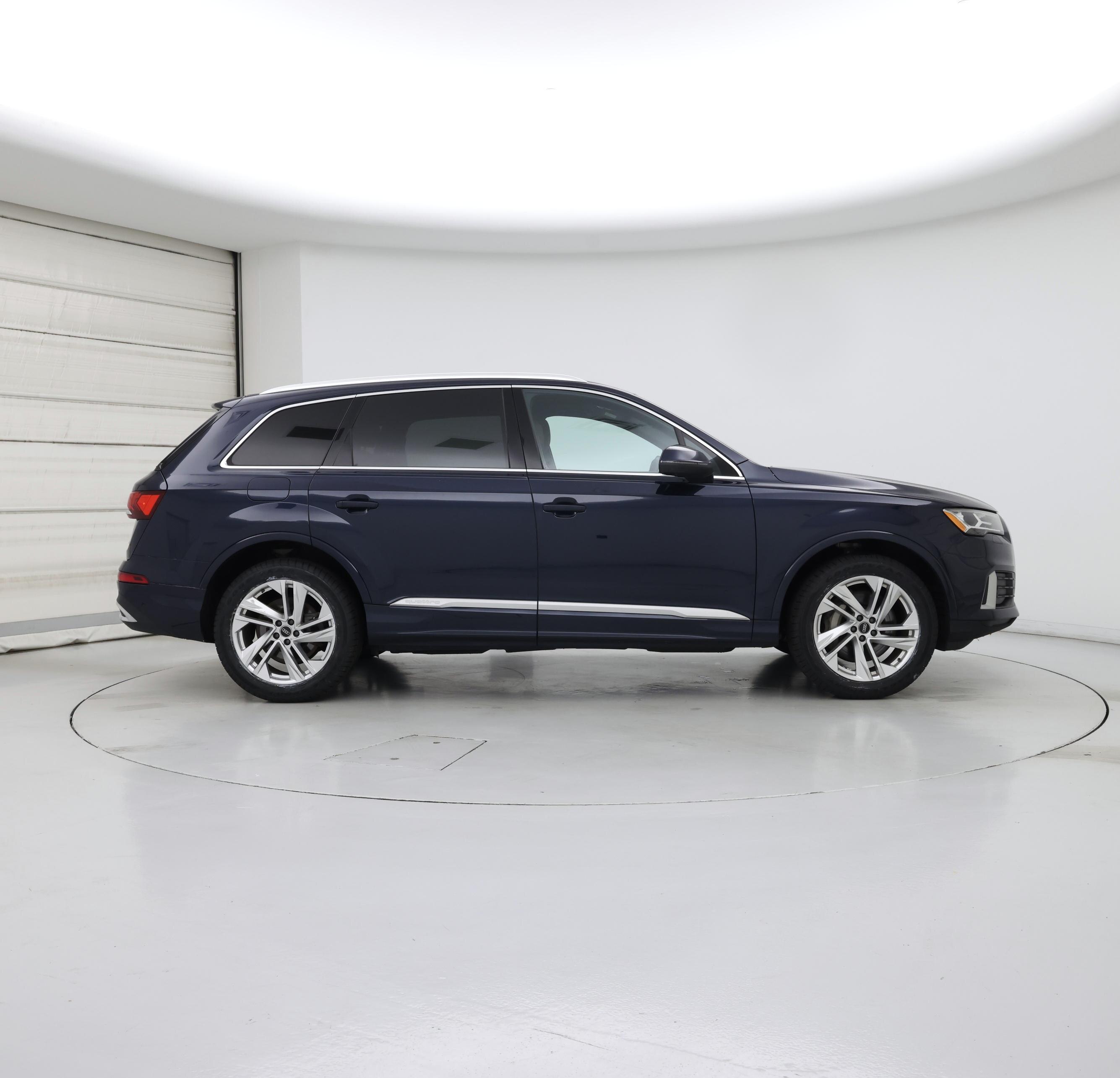 Thumbnail: 2023 Audi Q7 - 7