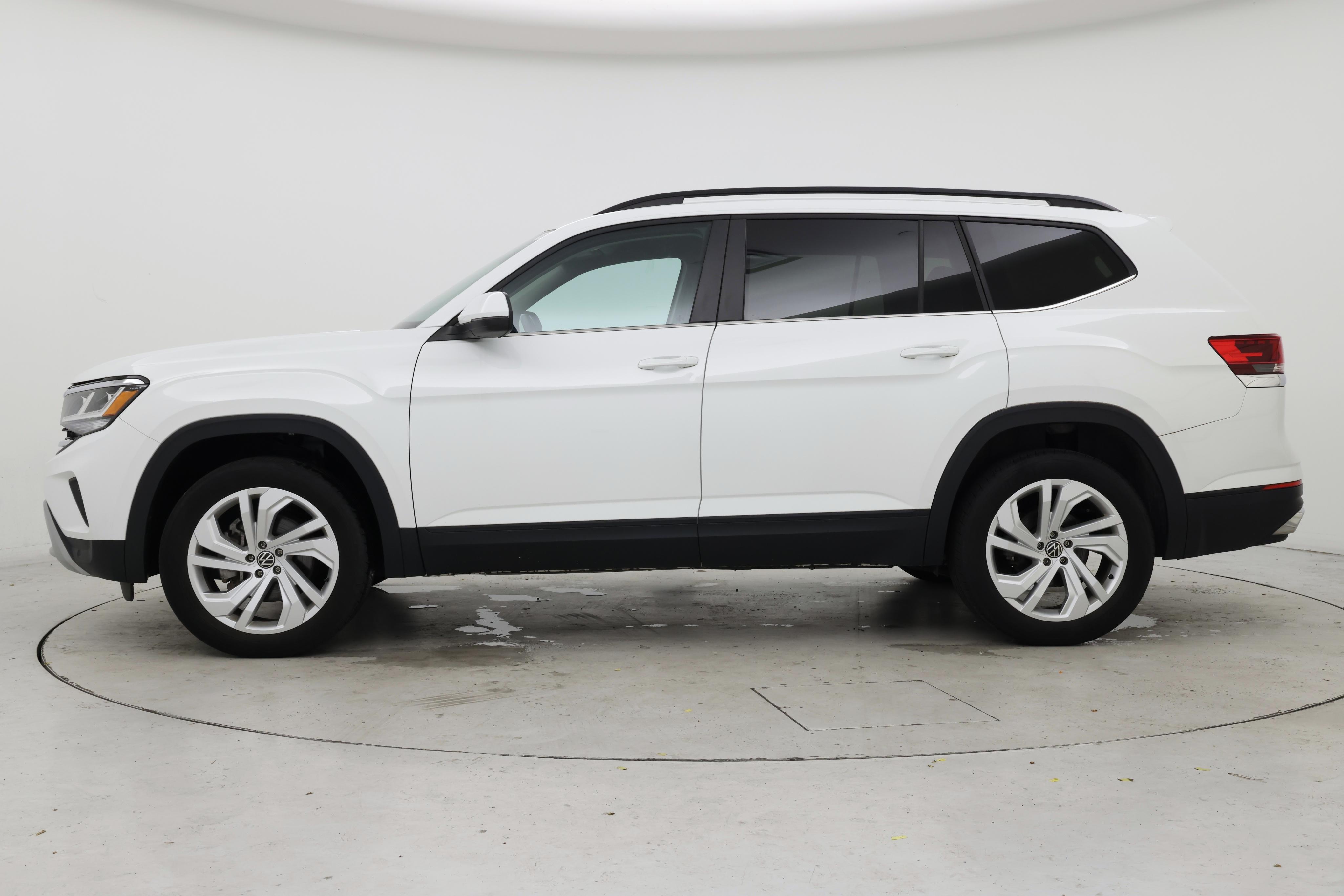 Thumbnail: 2023 Volkswagen Atlas - 3